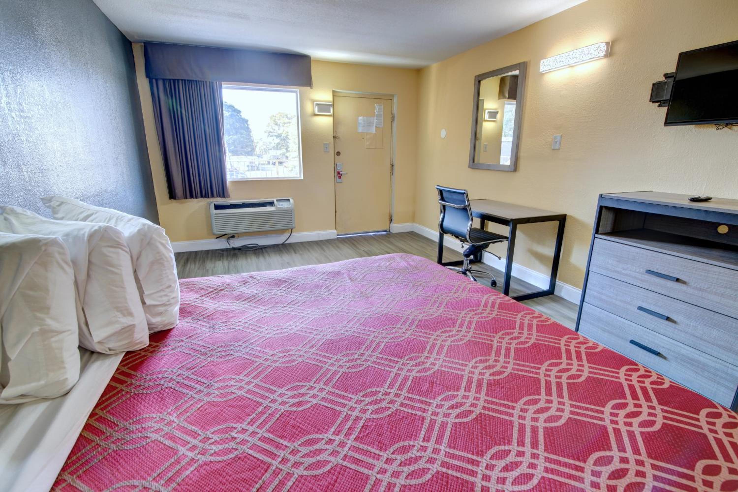 King Room - Smoking  - Photo 2