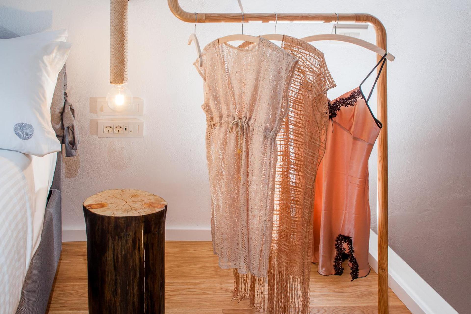 U Villa with Sea View and Heated Tub 