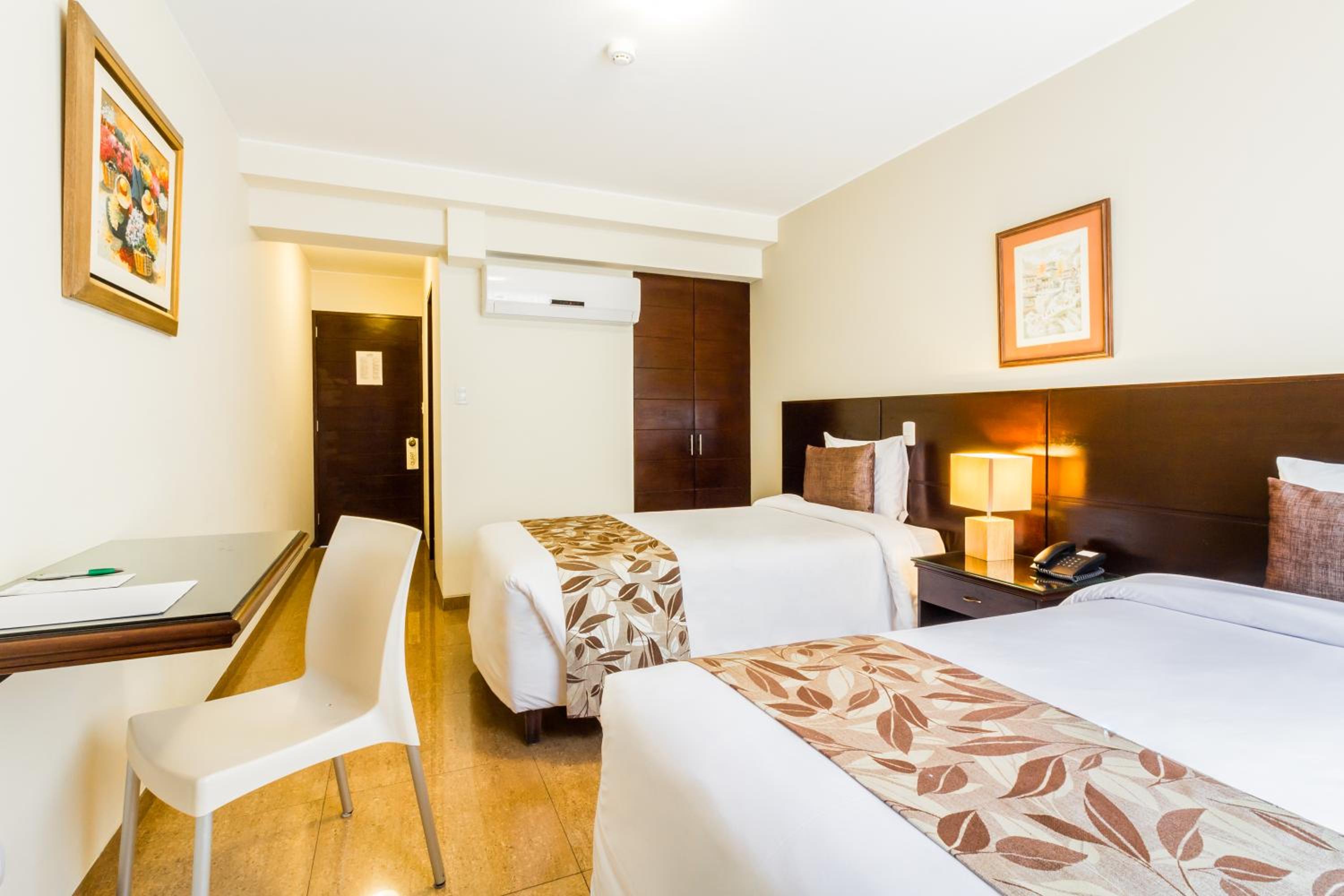 Twin Room photo 1