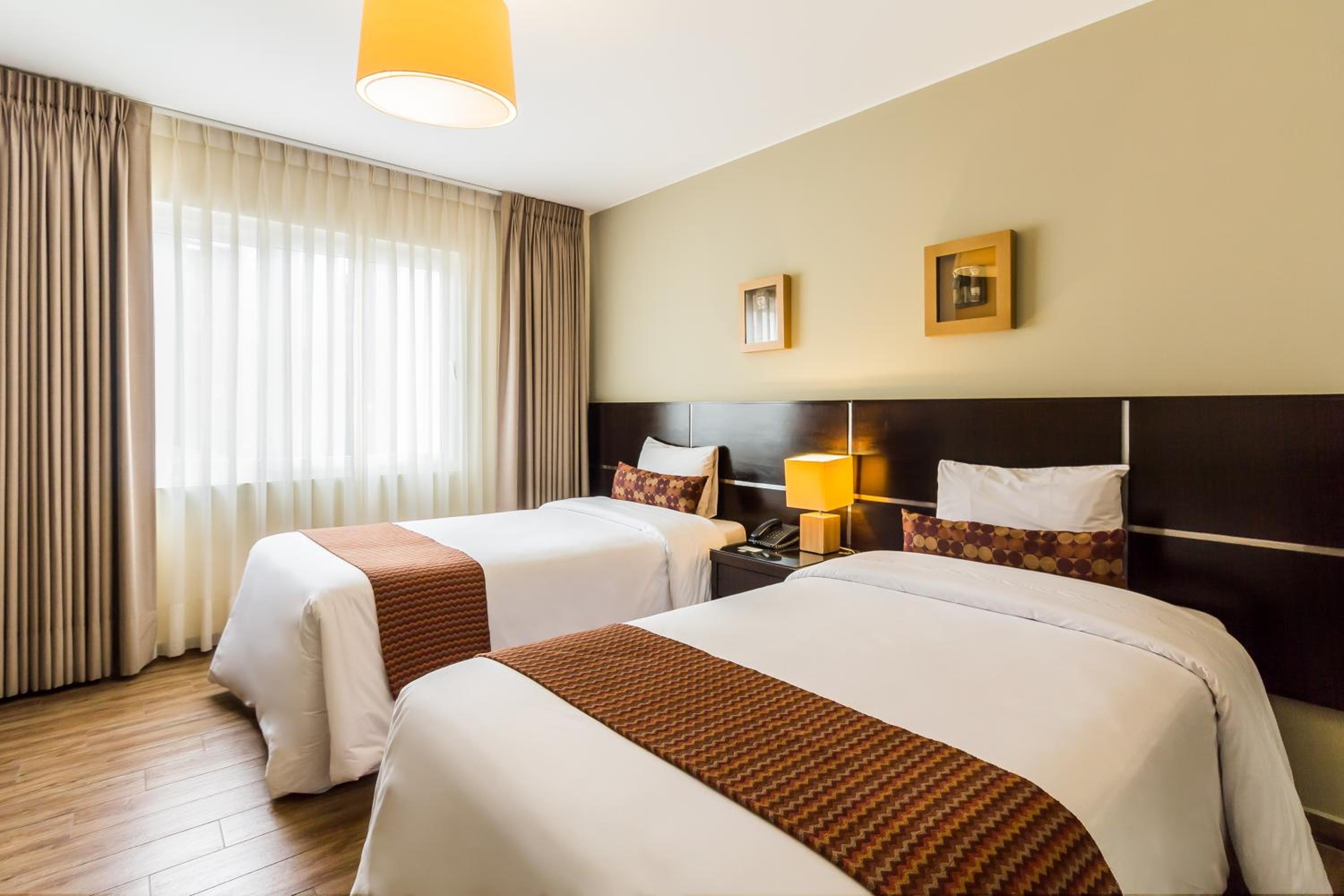 Twin Room - Photo 1