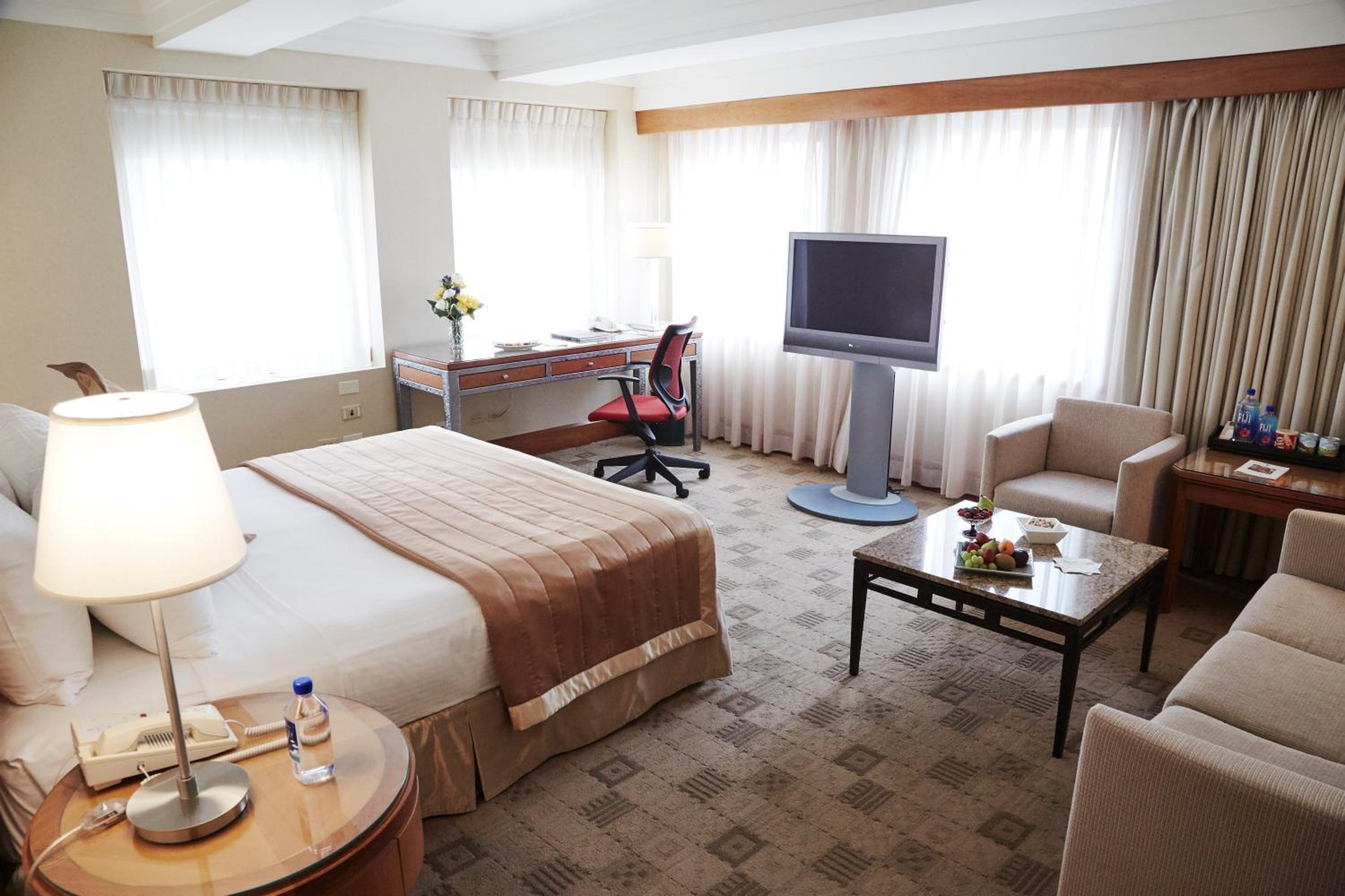 Premier King Room