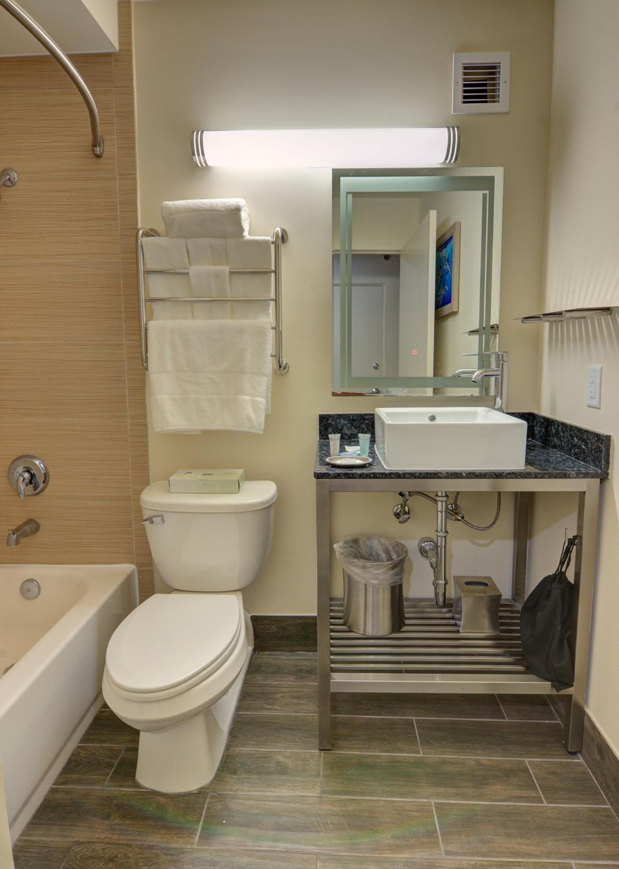 Standard Kids Suite - Photo 4
