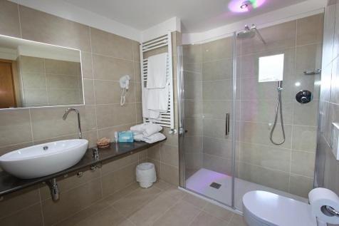 Quadruple Room with Sea View - Photo 3