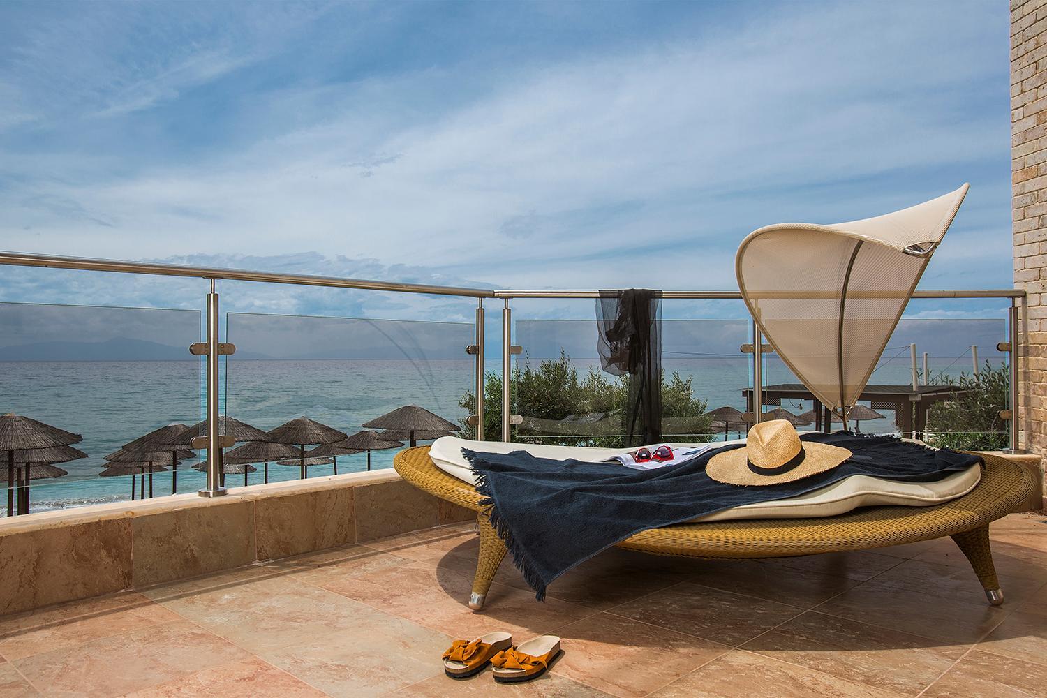 Olympia Suite- Beach Front  - Photo 13