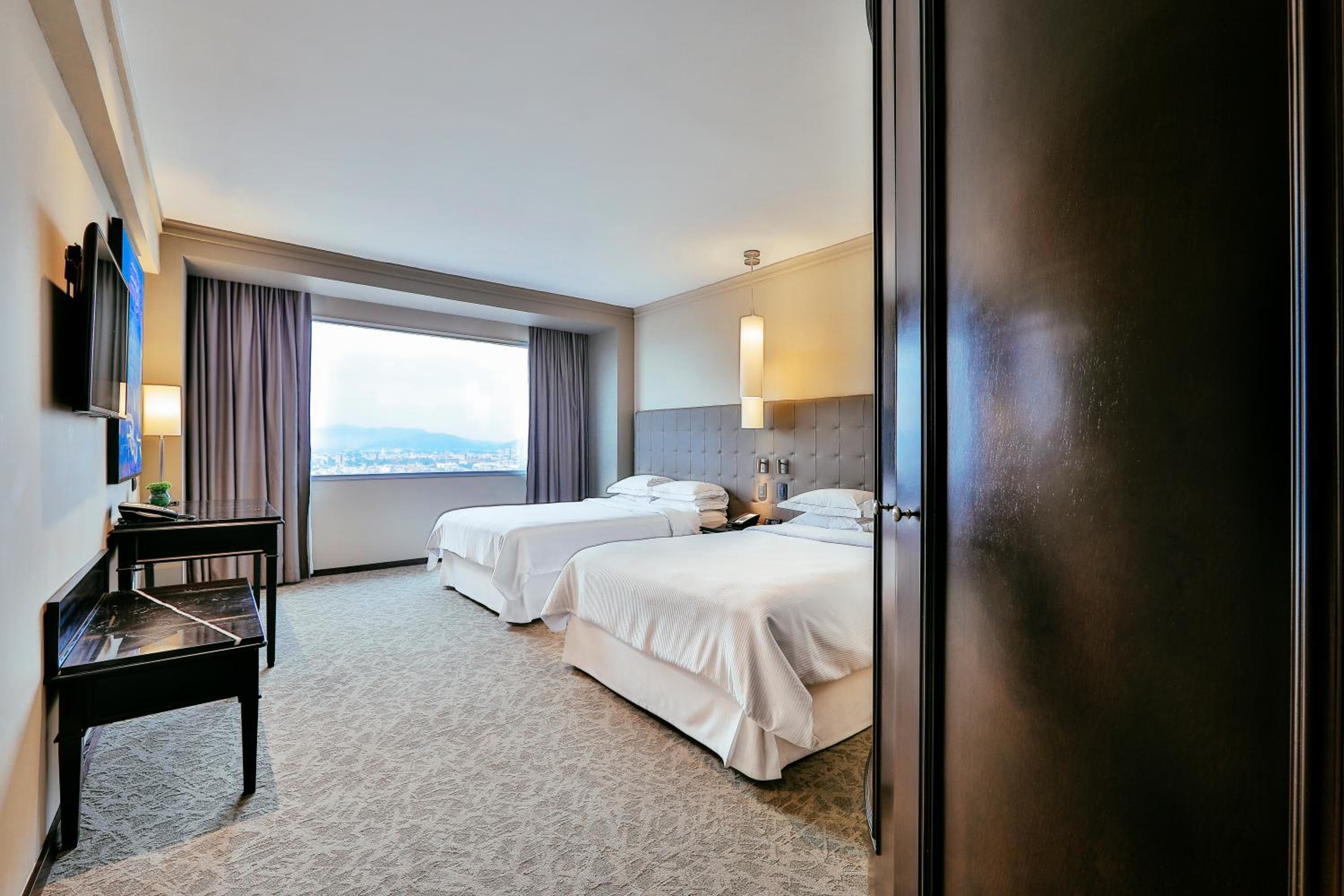 Available room