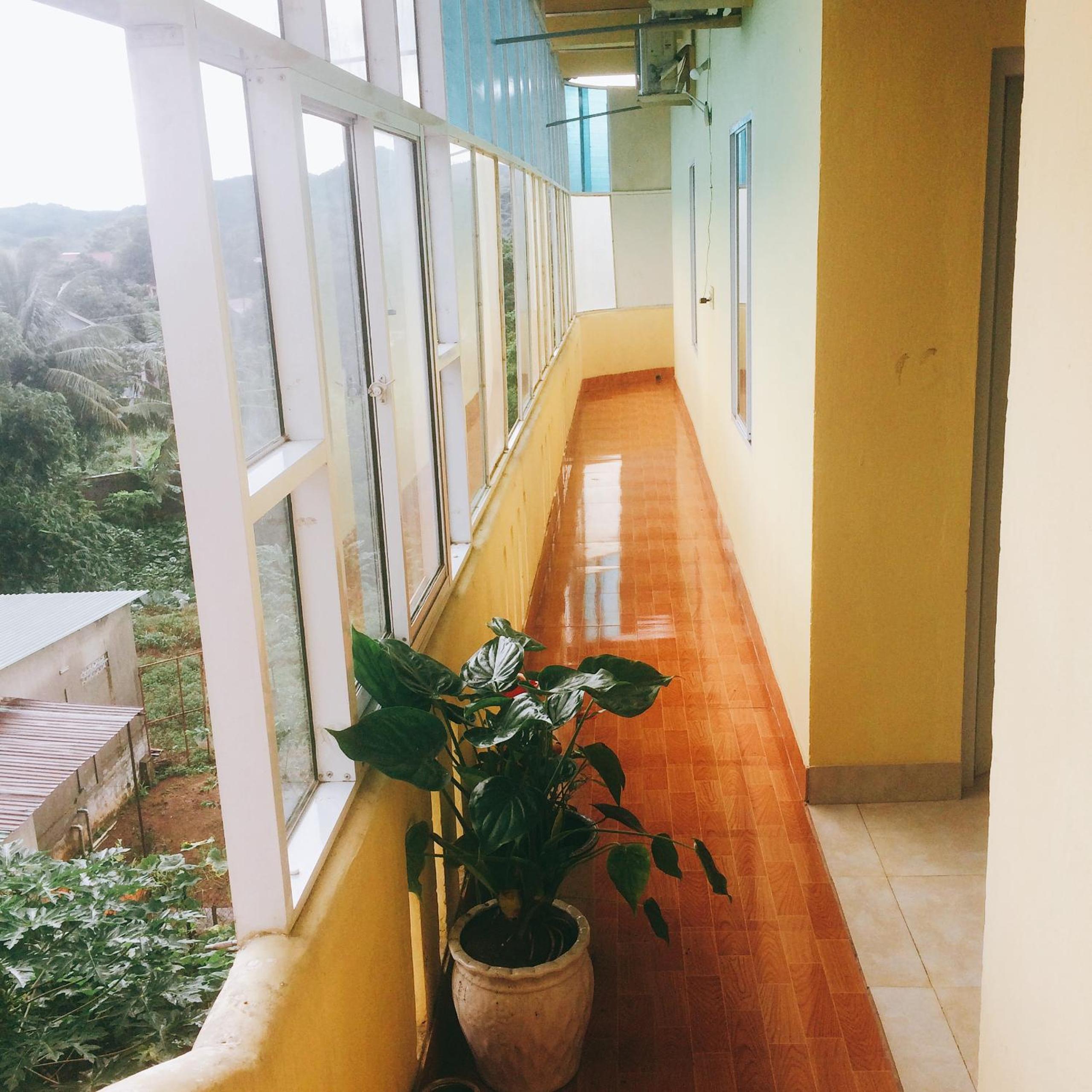 Deluxe Double Room with Balcony photo 3