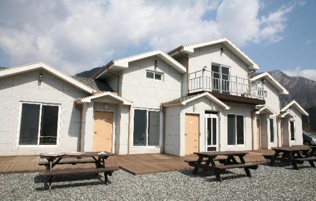 One-Bedroom House photo 1