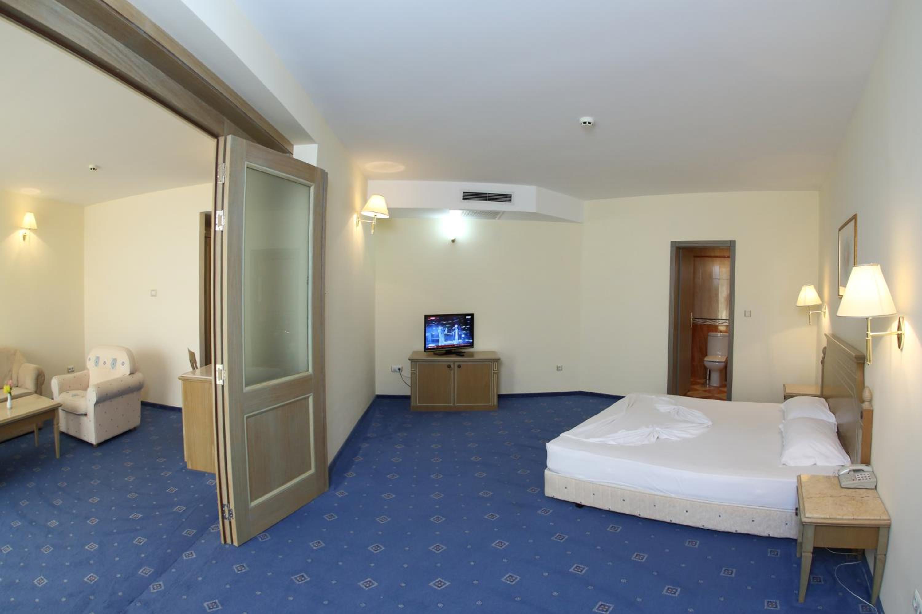 Suite with Sea View - Free Beach Access