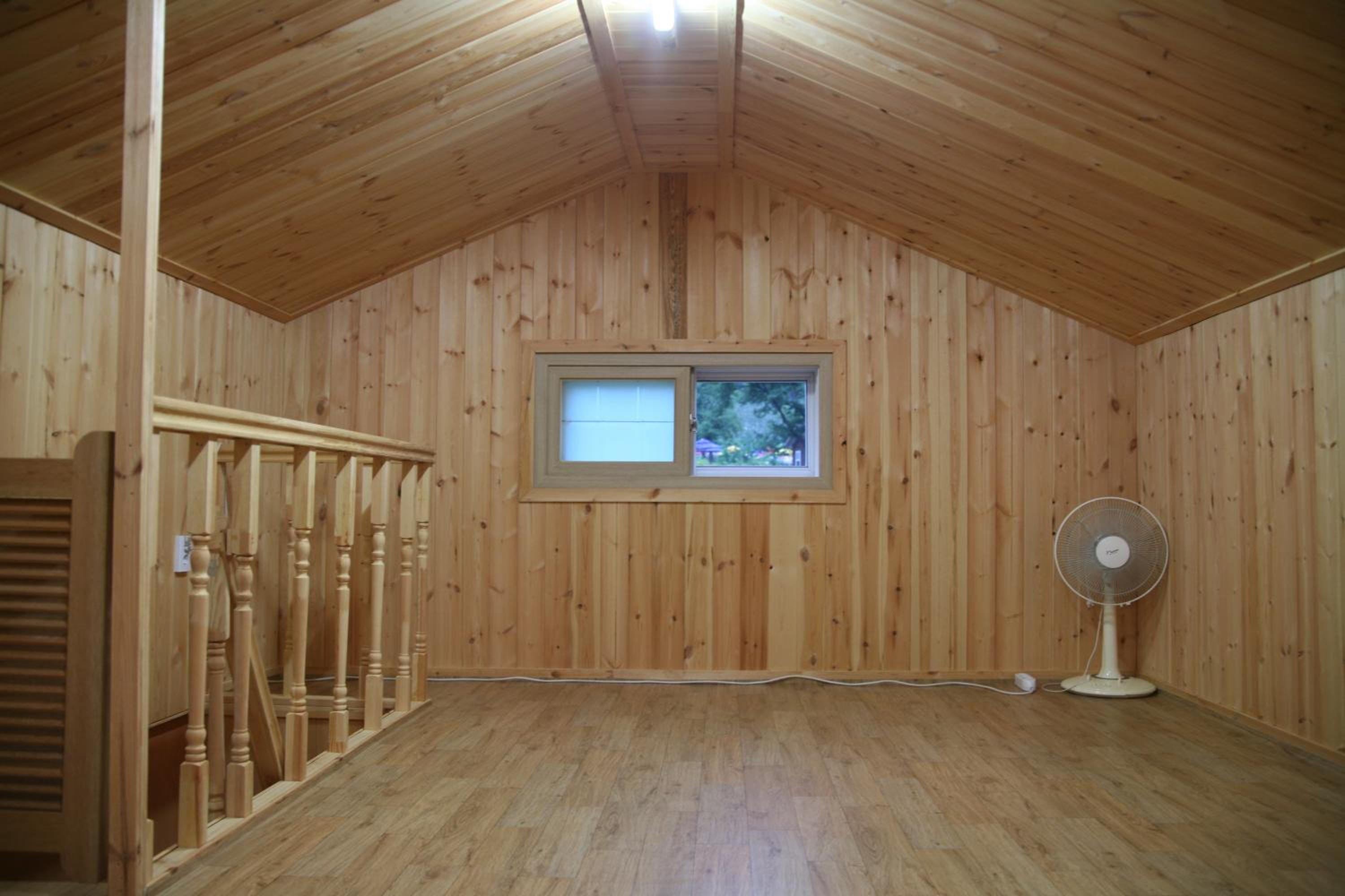 One-Bedroom House photo 2