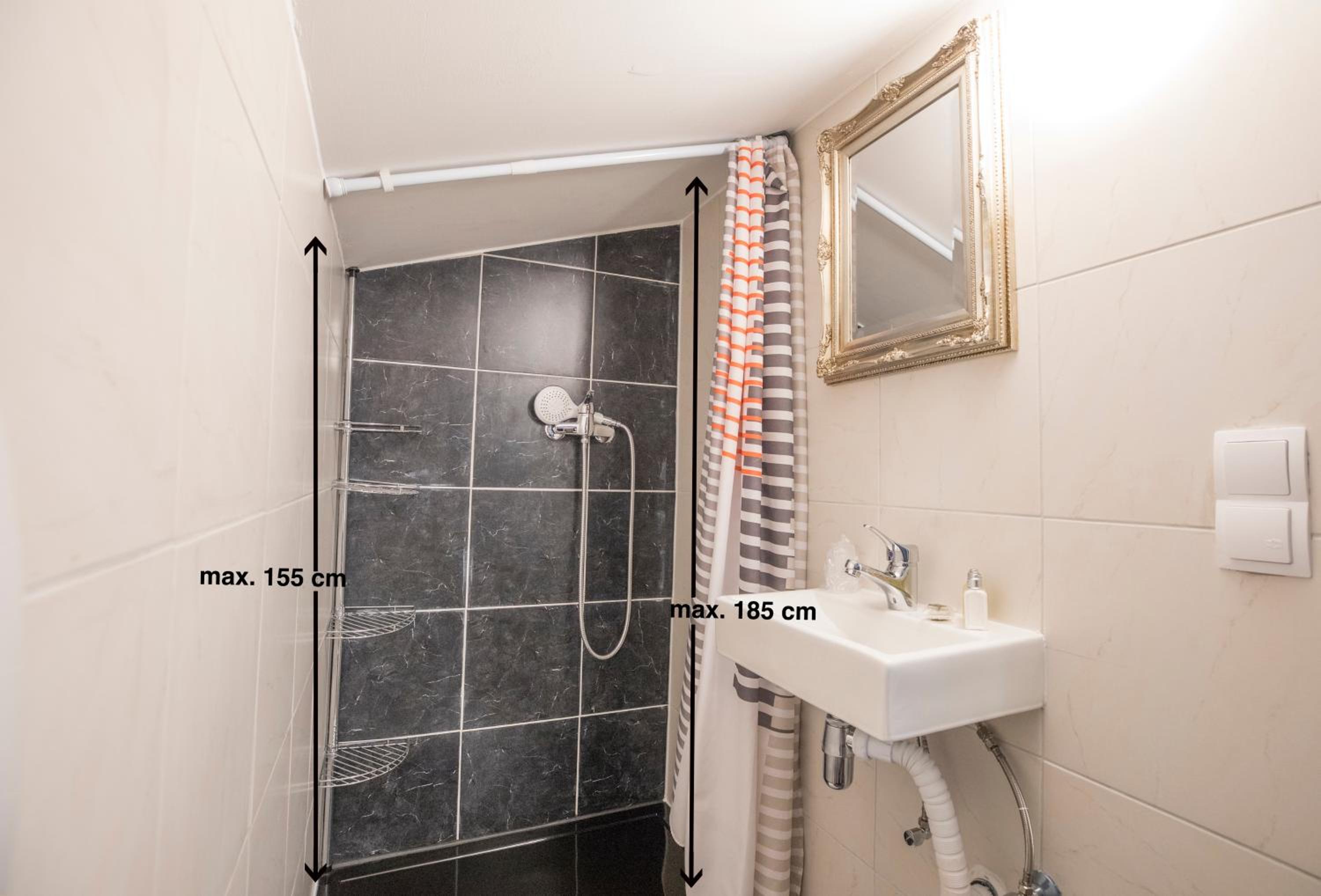 Budget Single Room photo 2