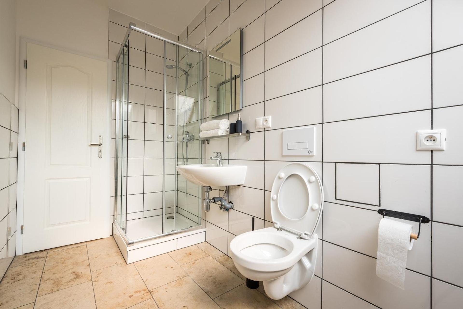 Triple Room with Shared Bathroom photo 2