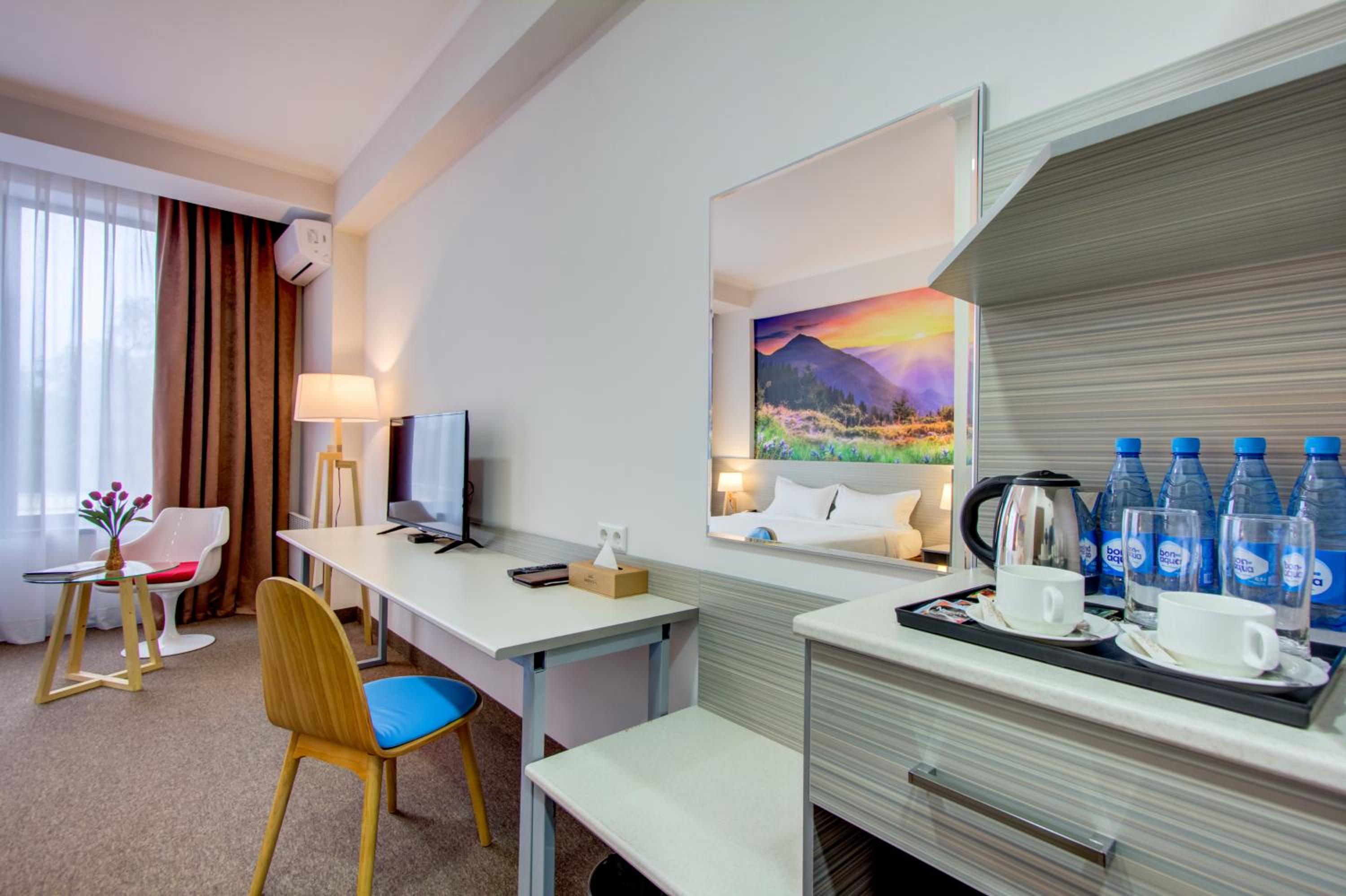 Double or Twin Room with Bathroom photo 2