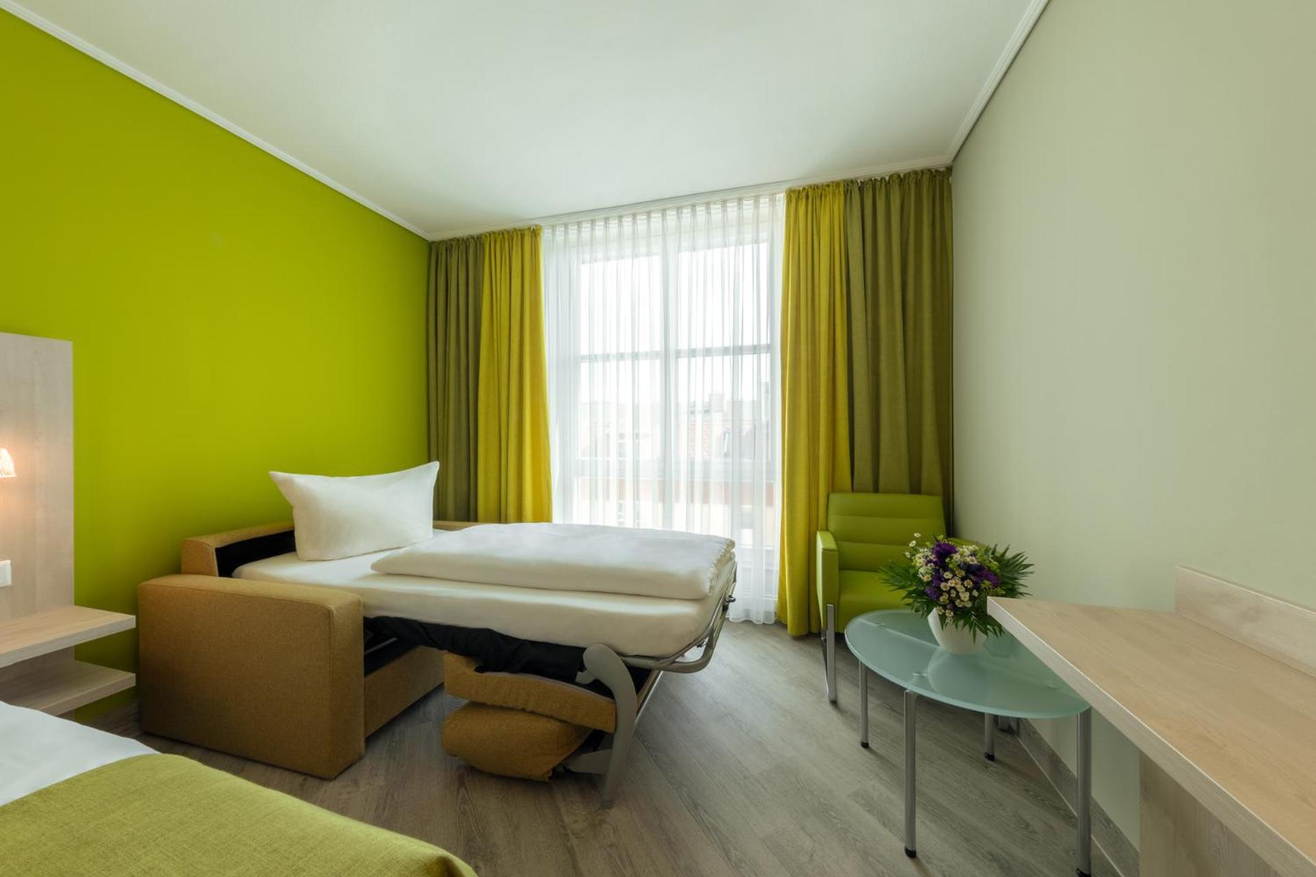 Superior Double Room with chair-bed photo 2