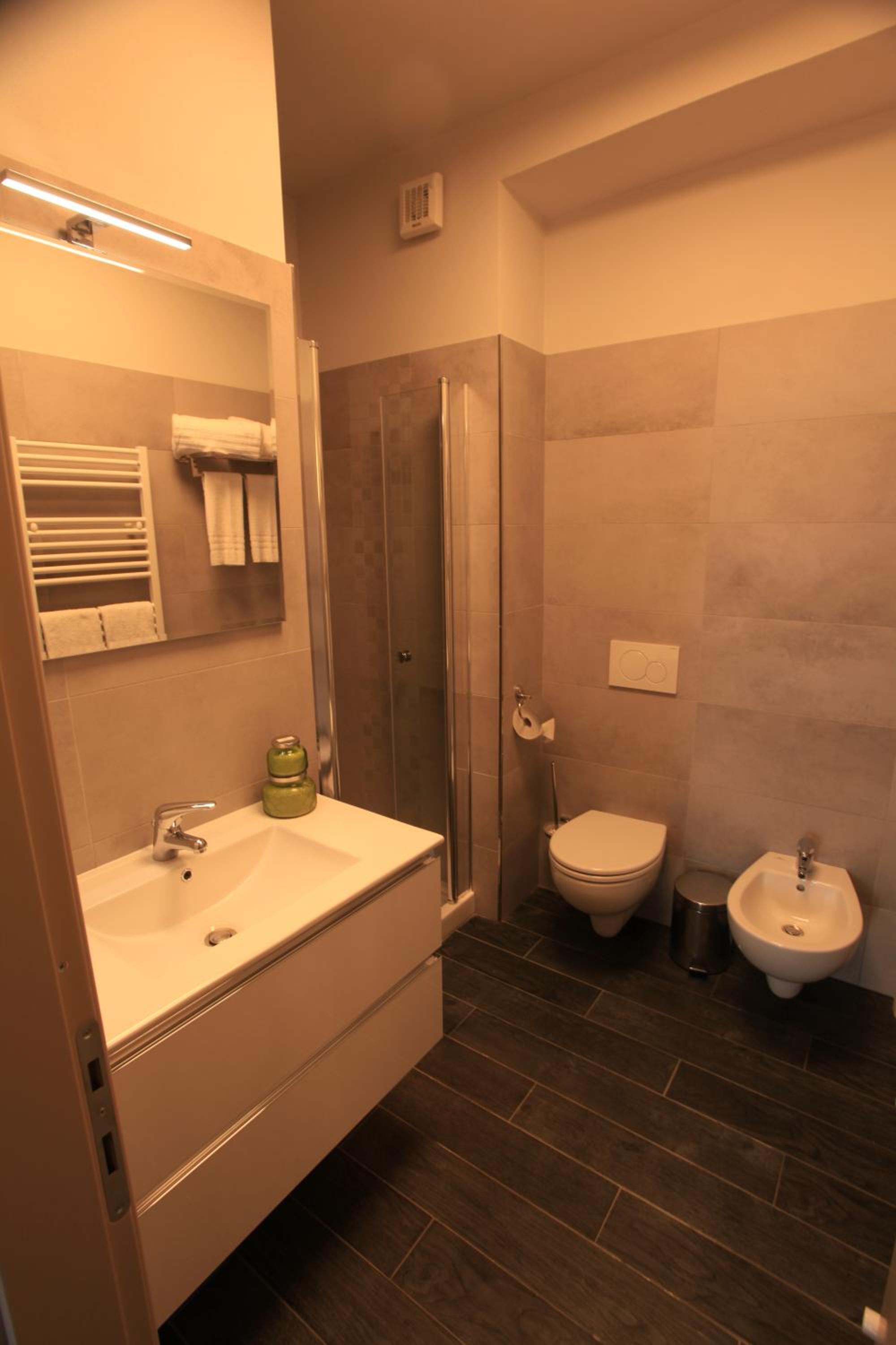Deluxe Double Room with Bath photo 2