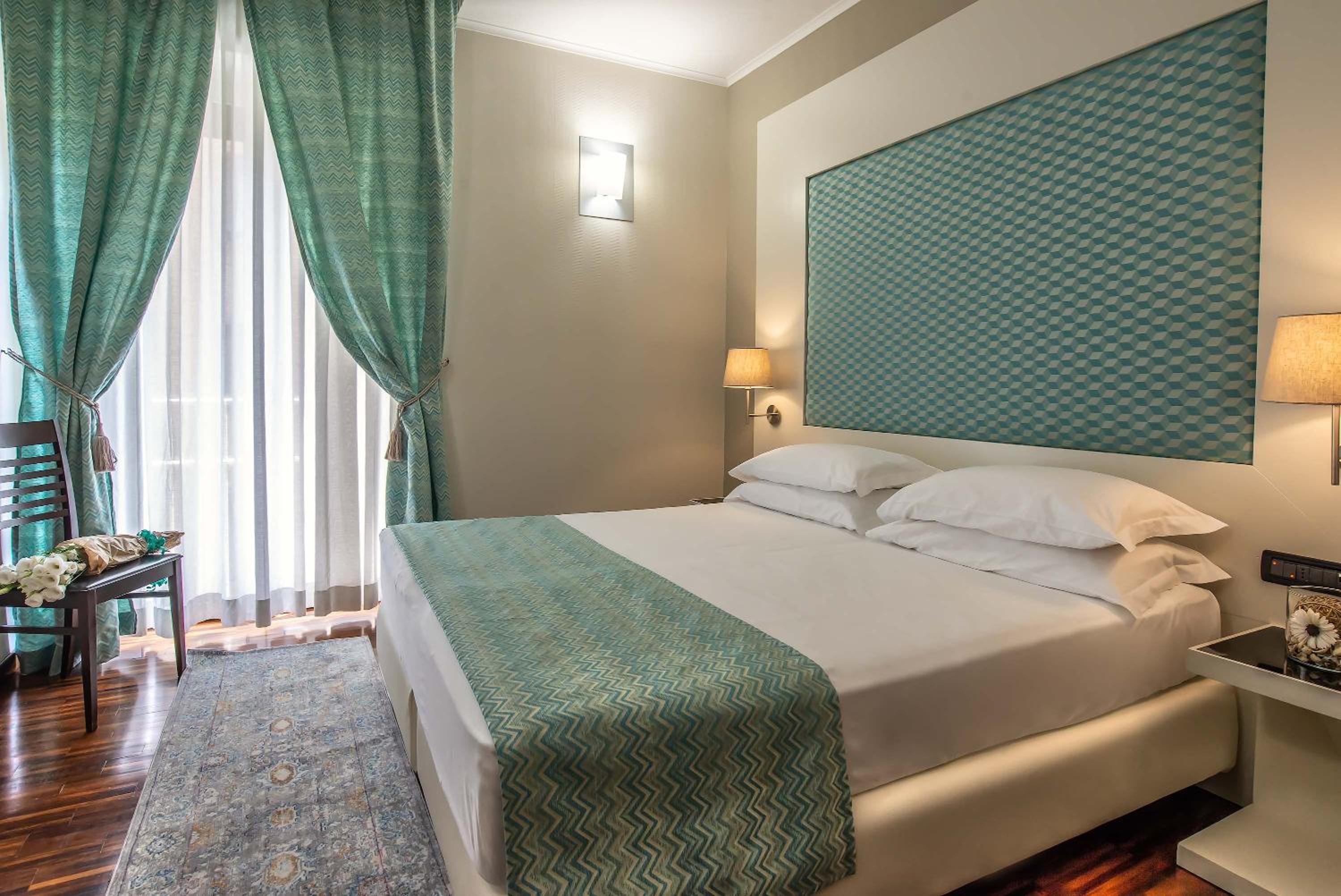 Double or Twin Room photo 2
