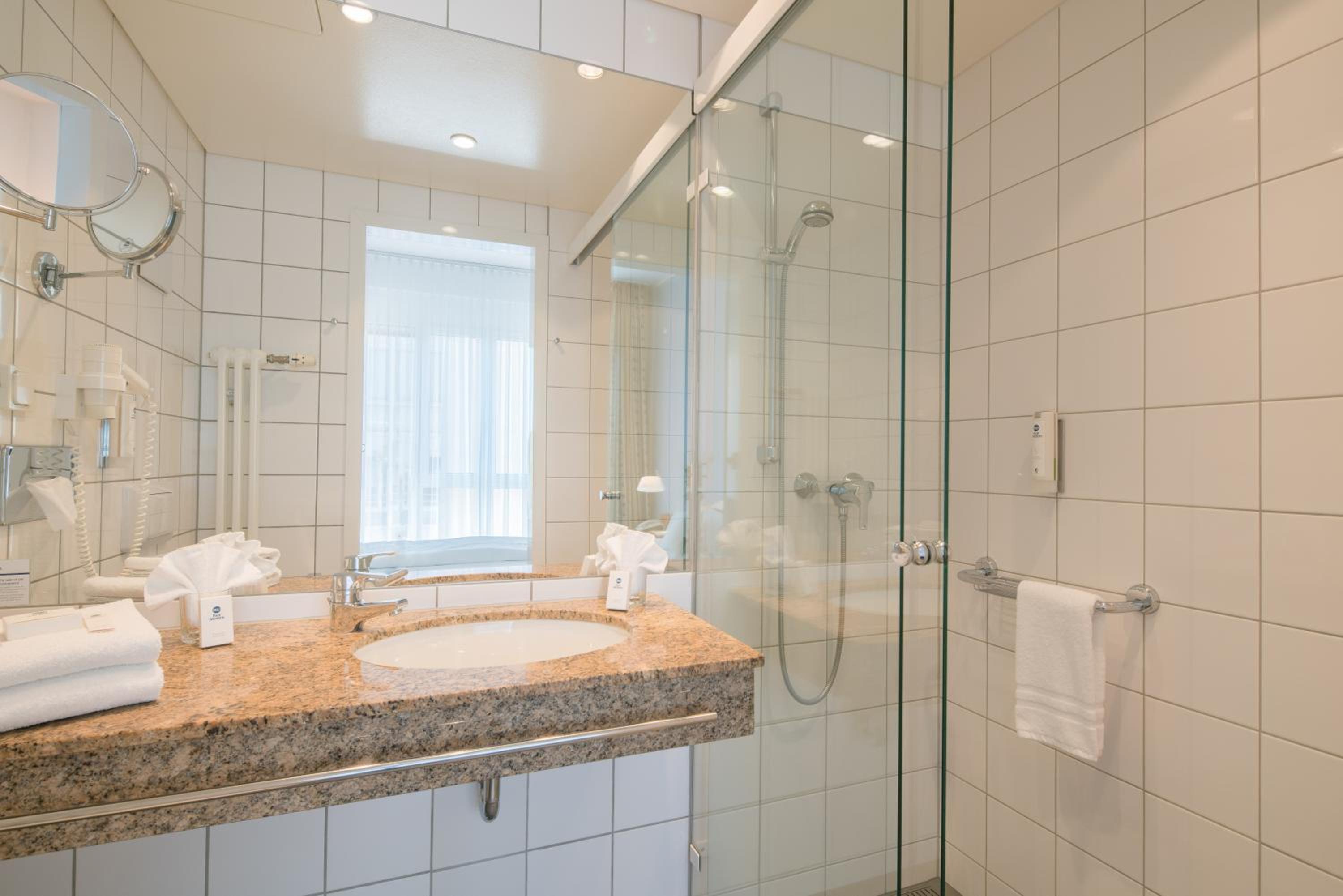 Suite with Terrace - Photo 2