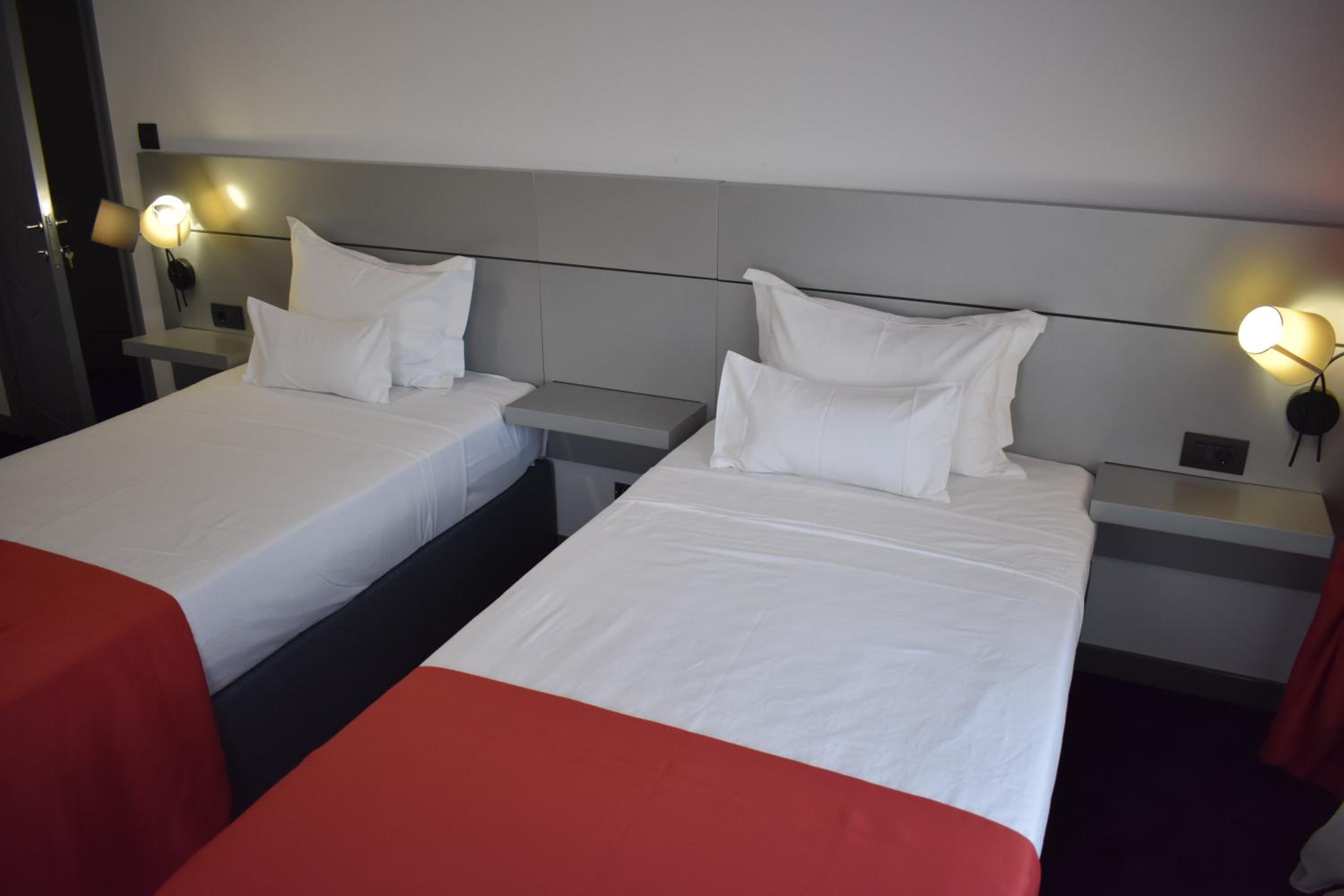 Deluxe Suite - Photo 3
