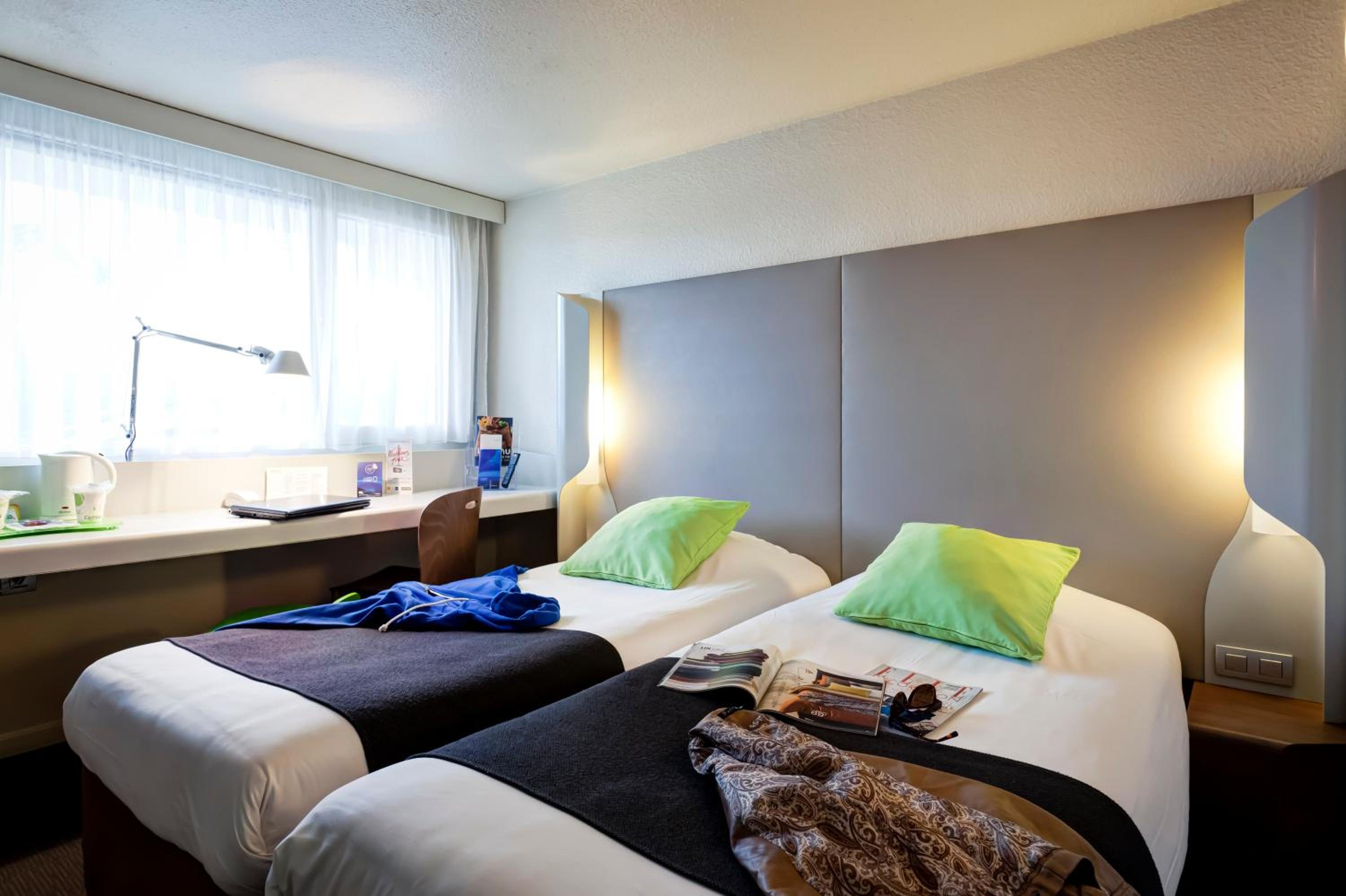 Twin Room - Photo 1