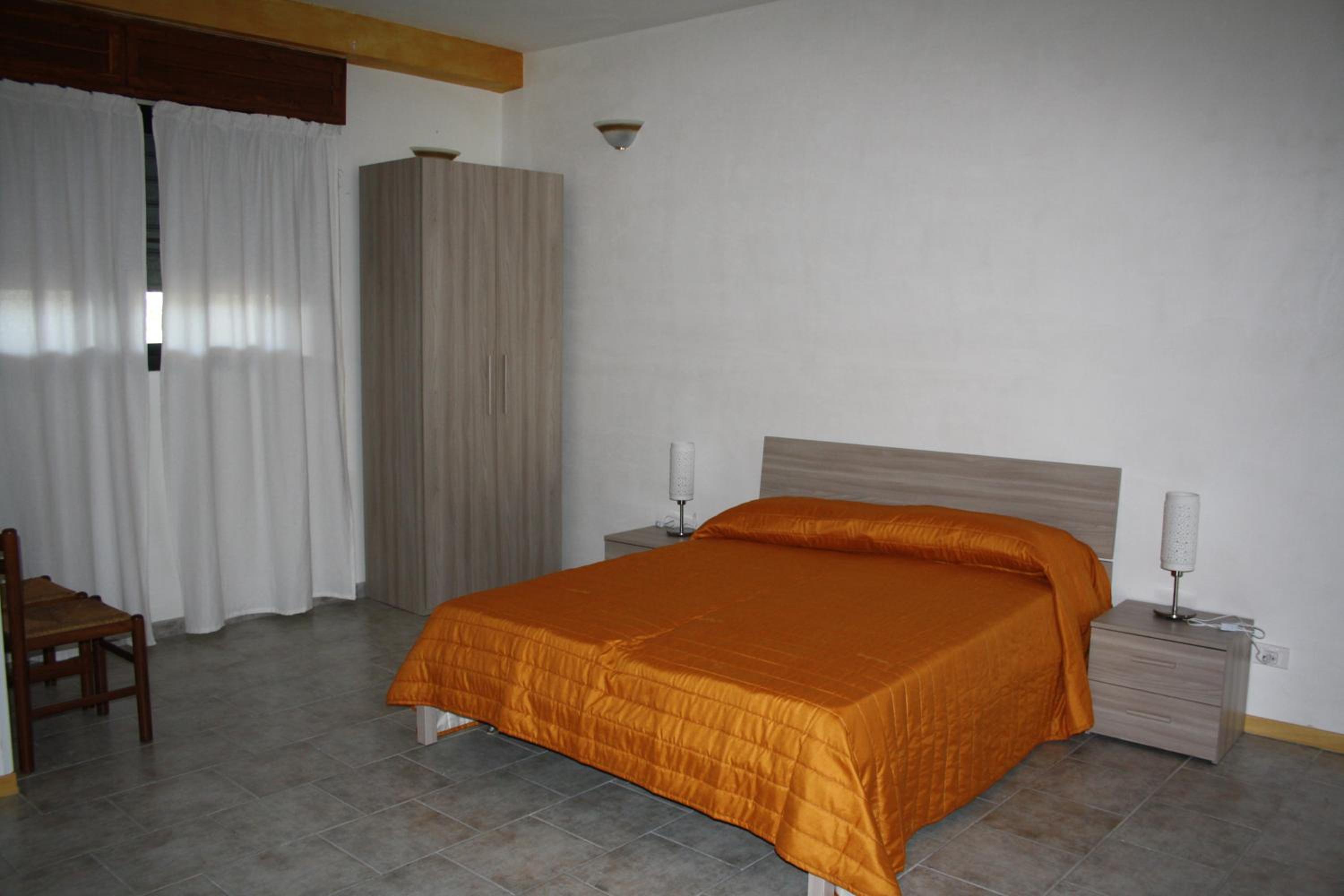 Quadruple Room with Private Bathroom