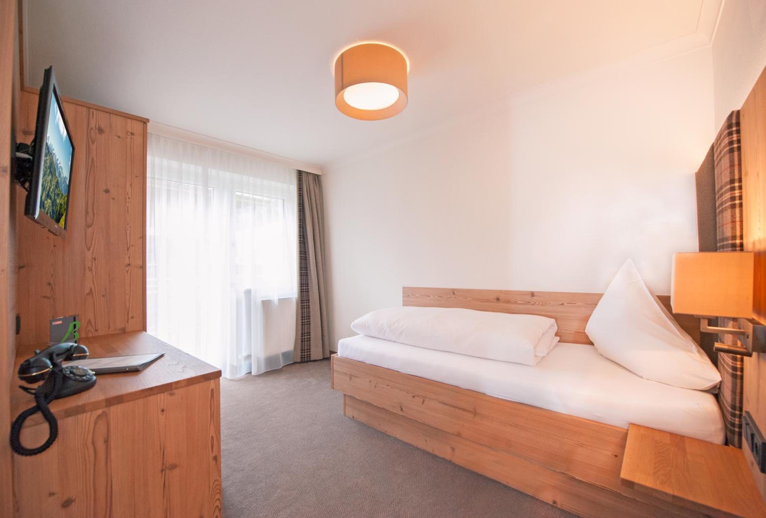 Single Room with Balcony photo 1