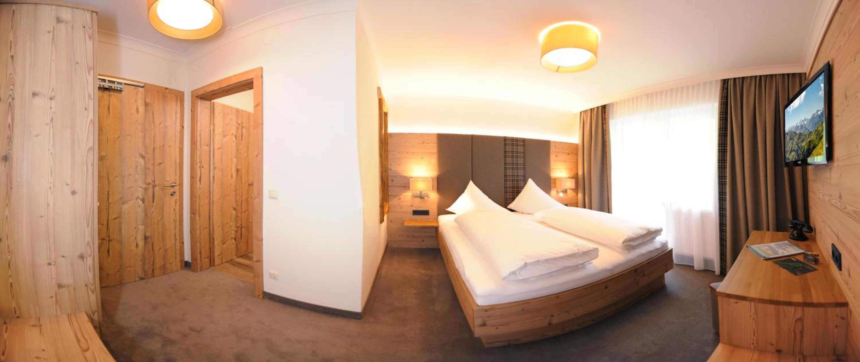 Double Room with Balcony photo 1