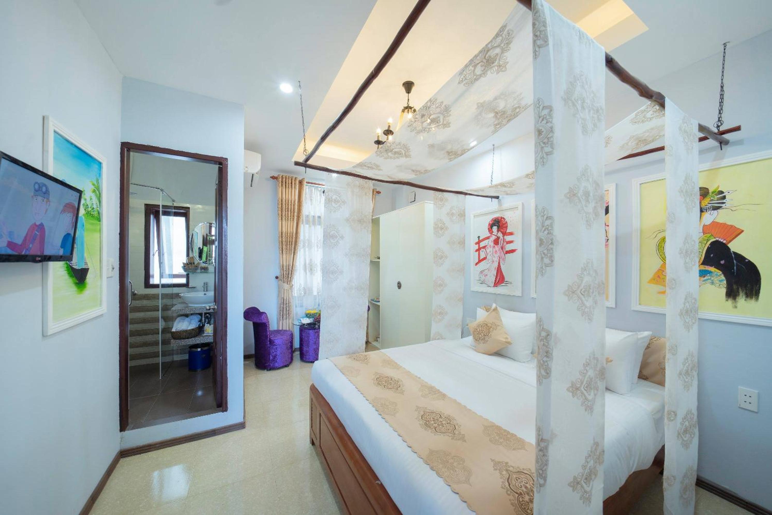 Single Room with Balcony