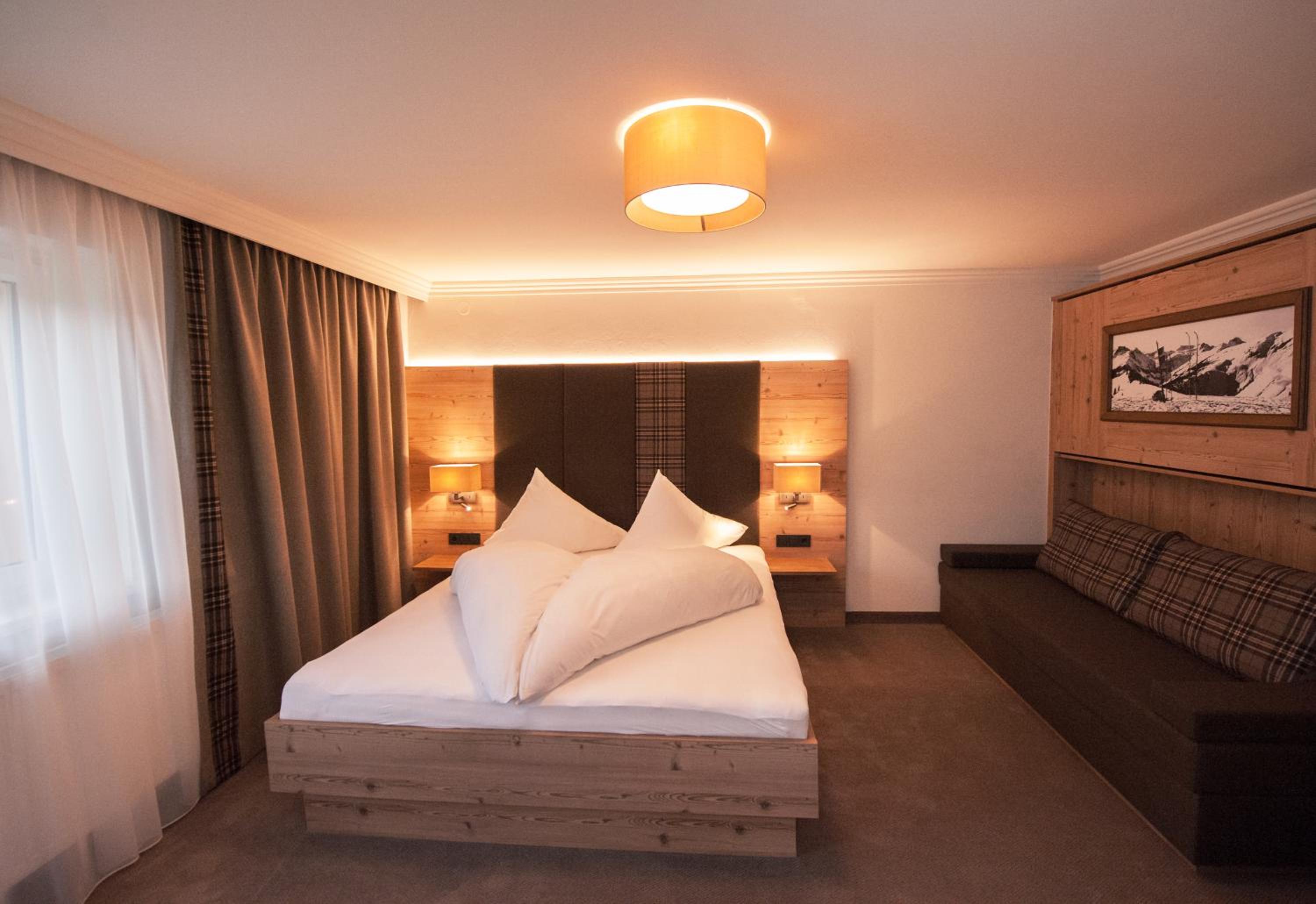 Triple Room with Balcony photo 3