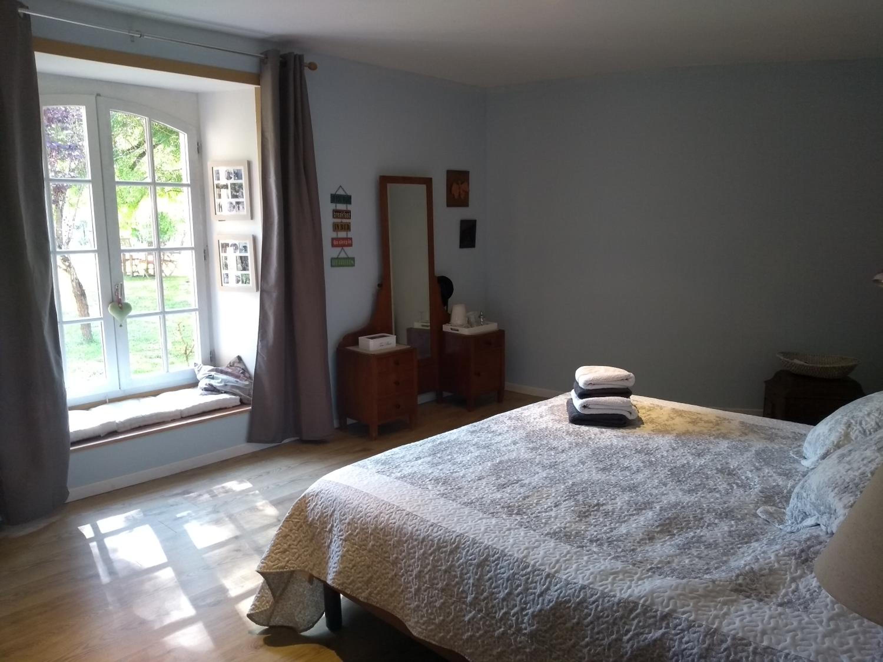 Double or Twin Room photo 3