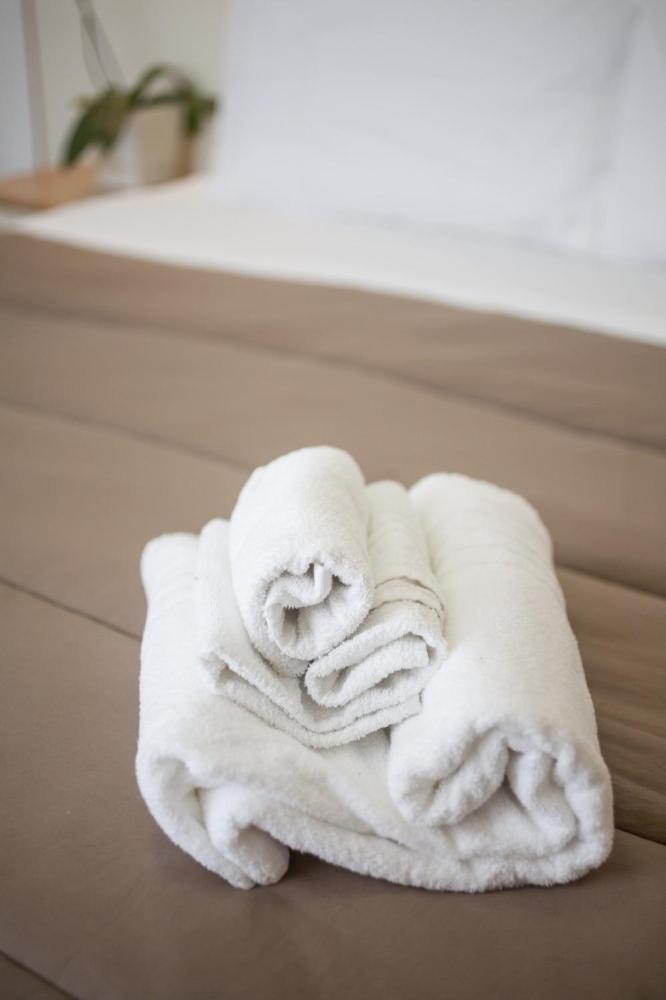 Double Room - Photo 8