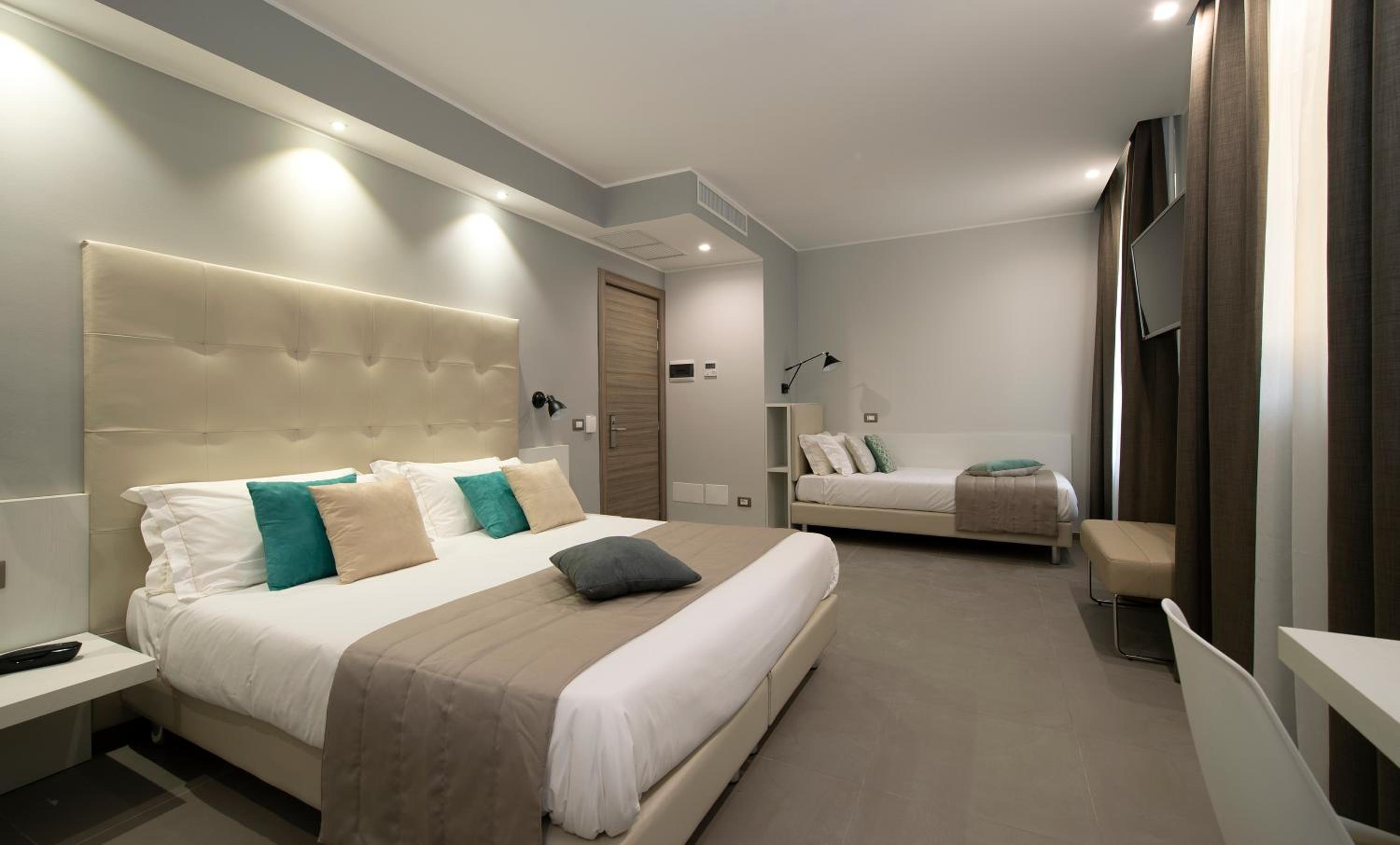 Classic Triple Room