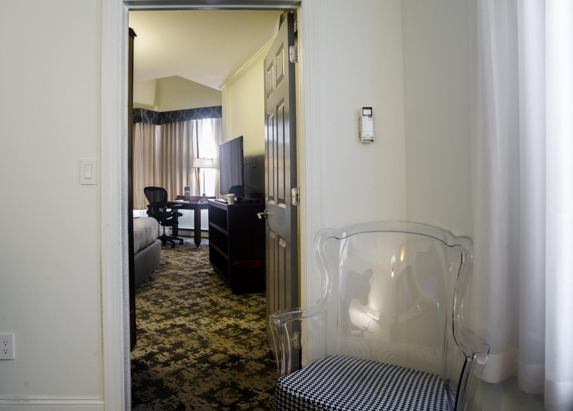 King Suite