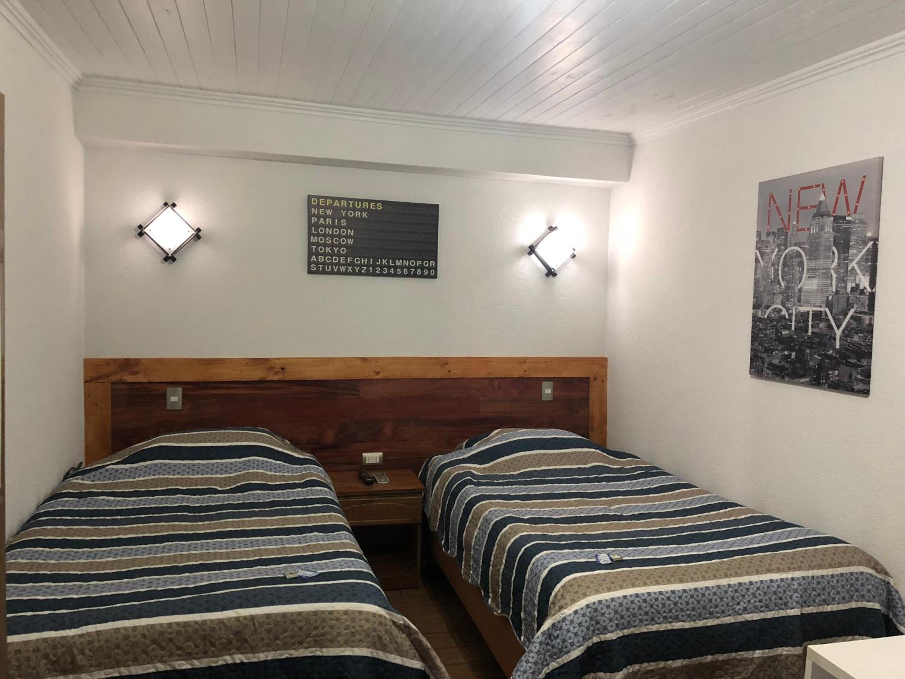 Standard Twin Room
