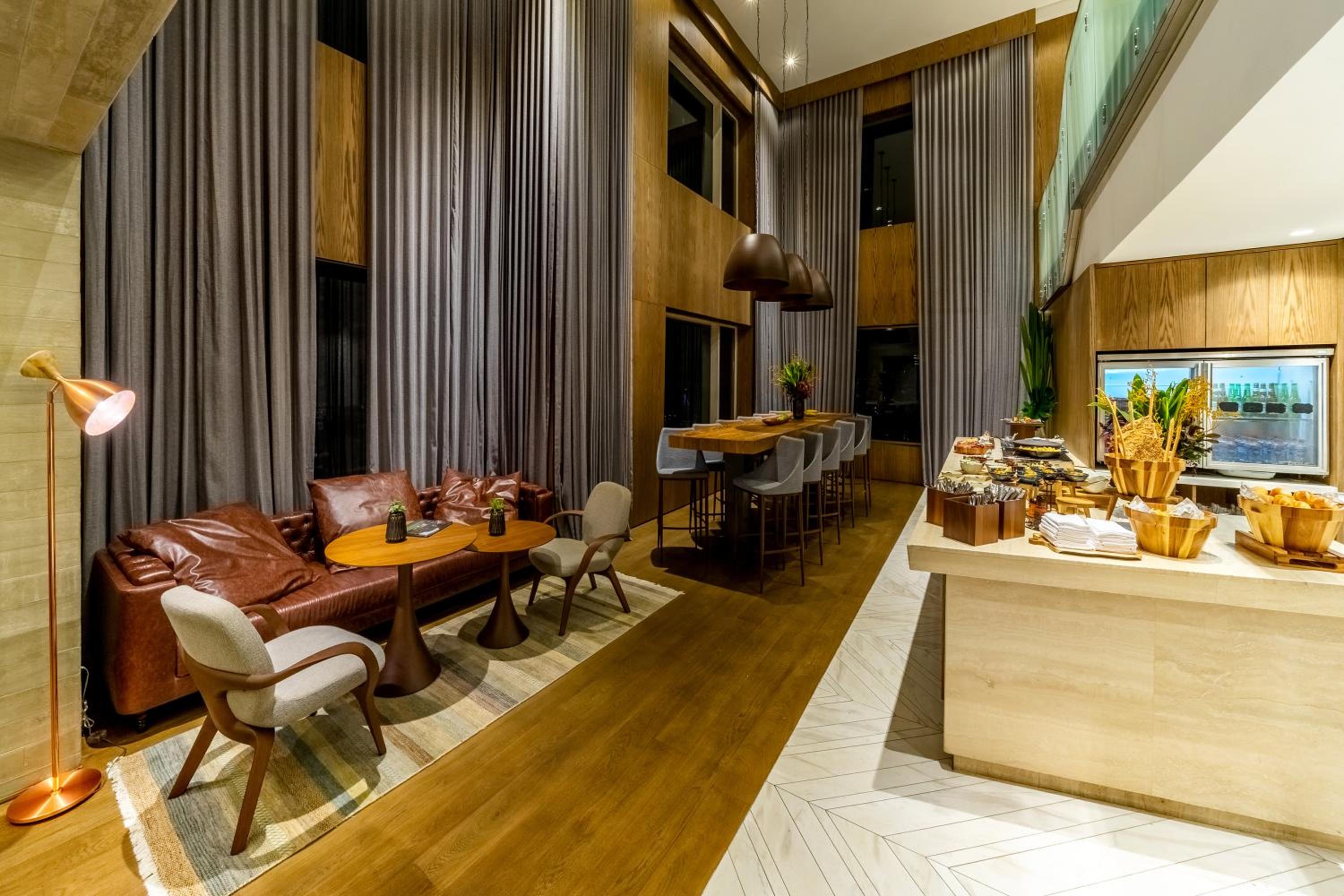 King Room - Club Access - Photo 13