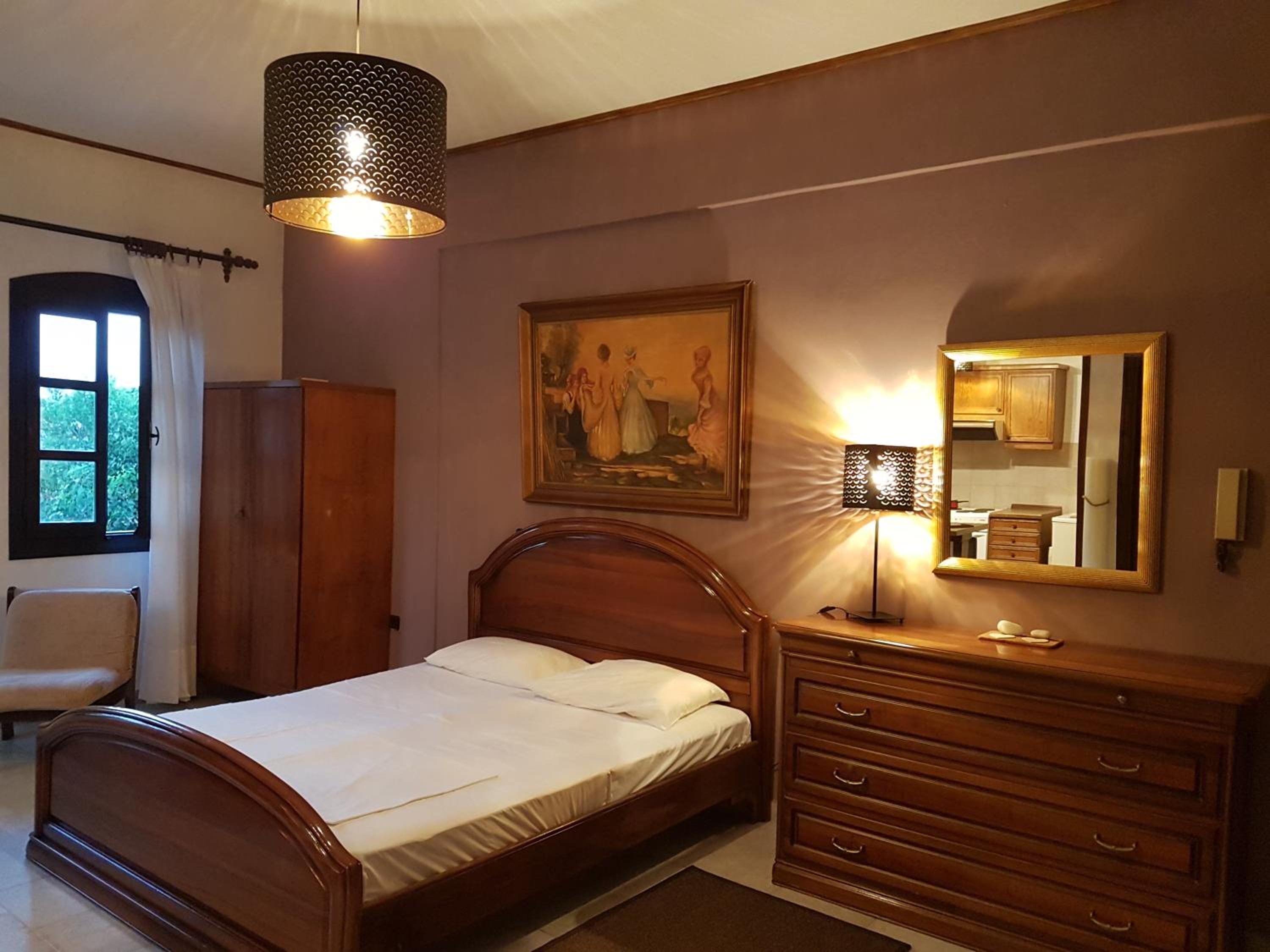 Studio Apartment photo 3