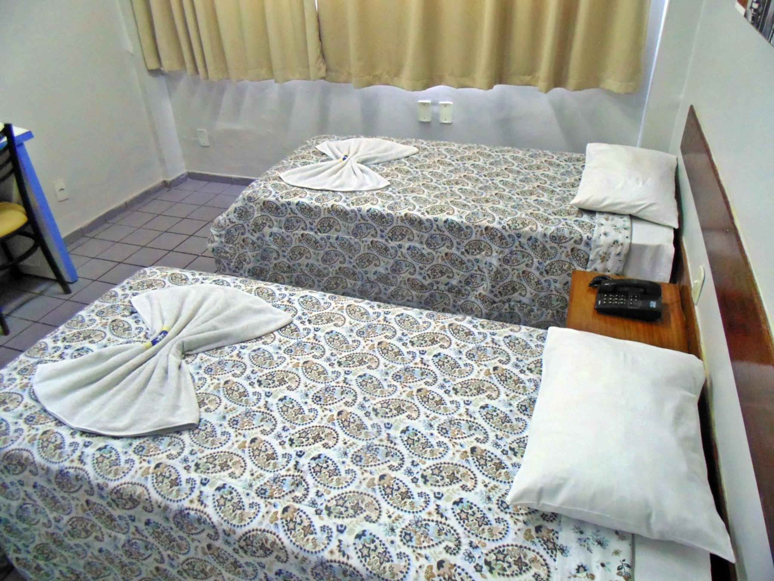 Standard Twin Room photo 3