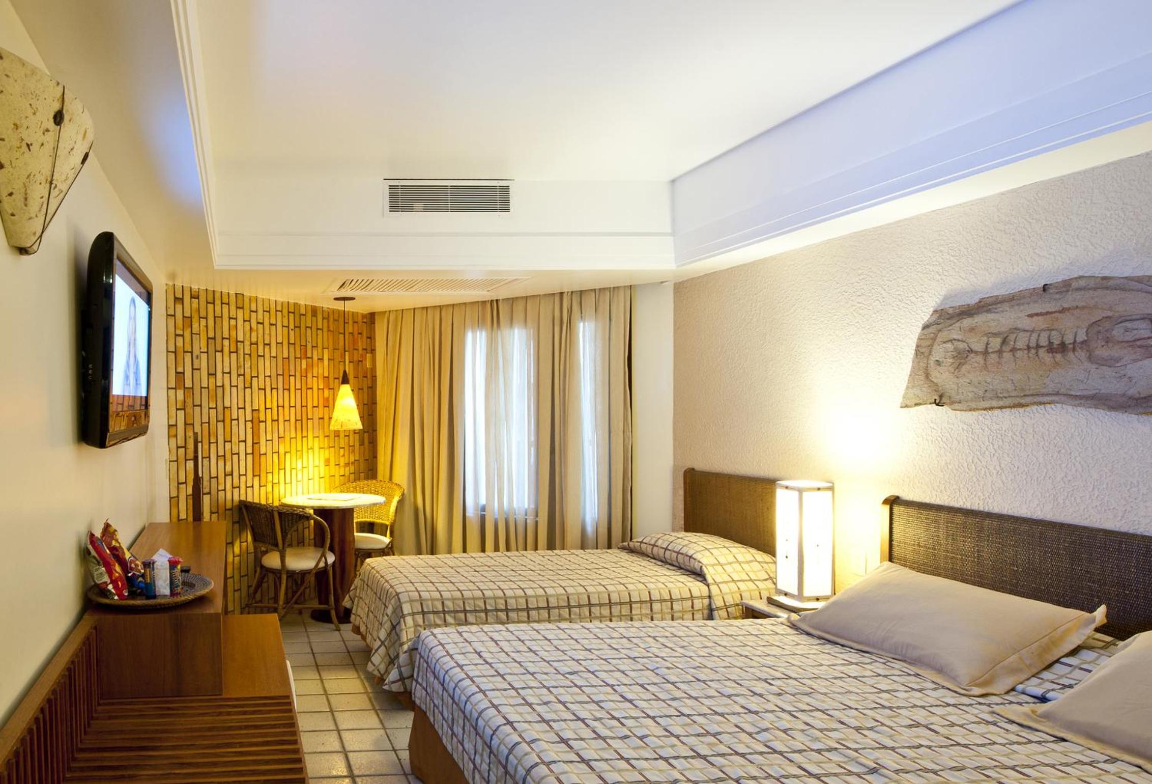 Deluxe Triple Room (3 Adults + 1 Child) - Photo 3