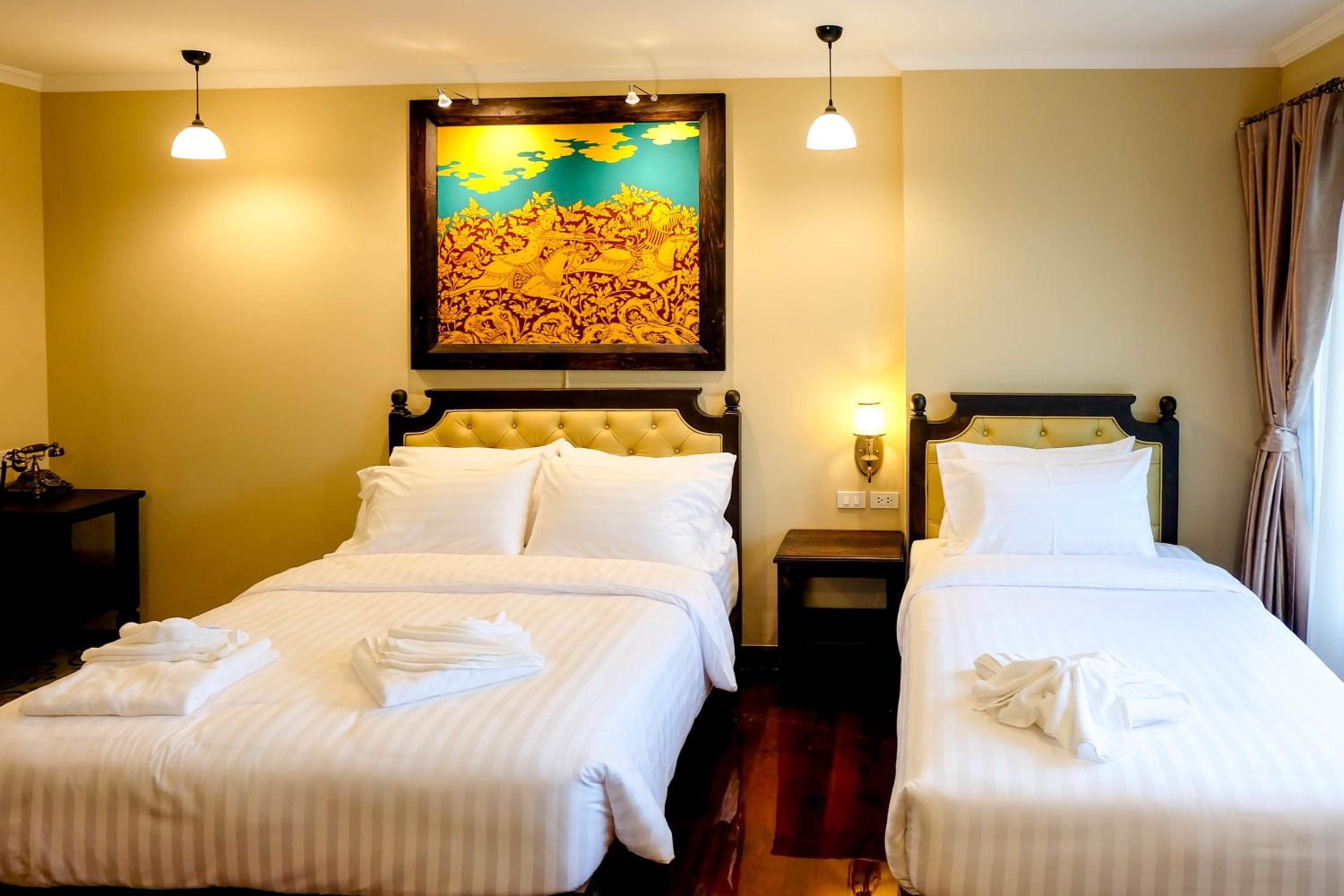 Deluxe Triple Room - Thai photo 3