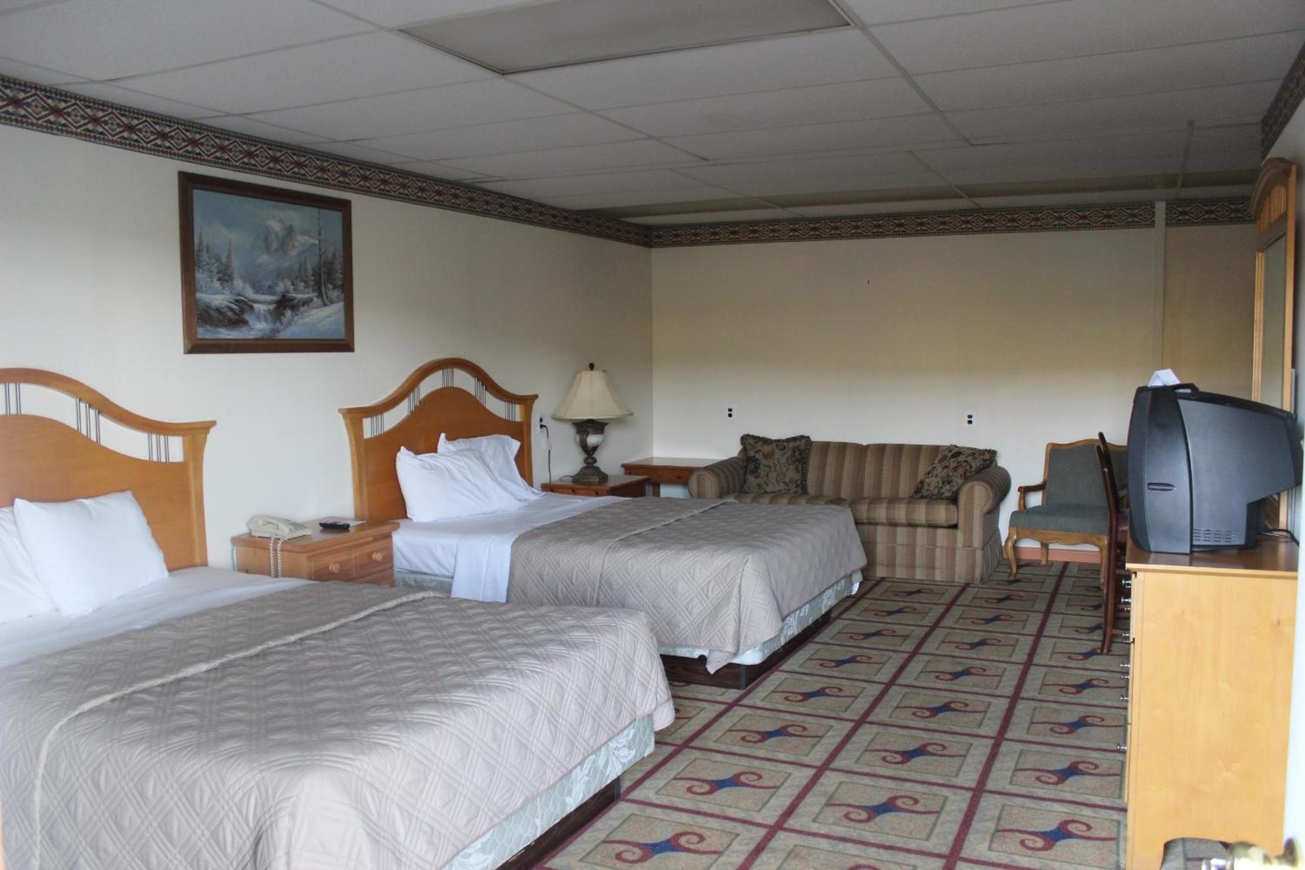 Queen Suite photo 2