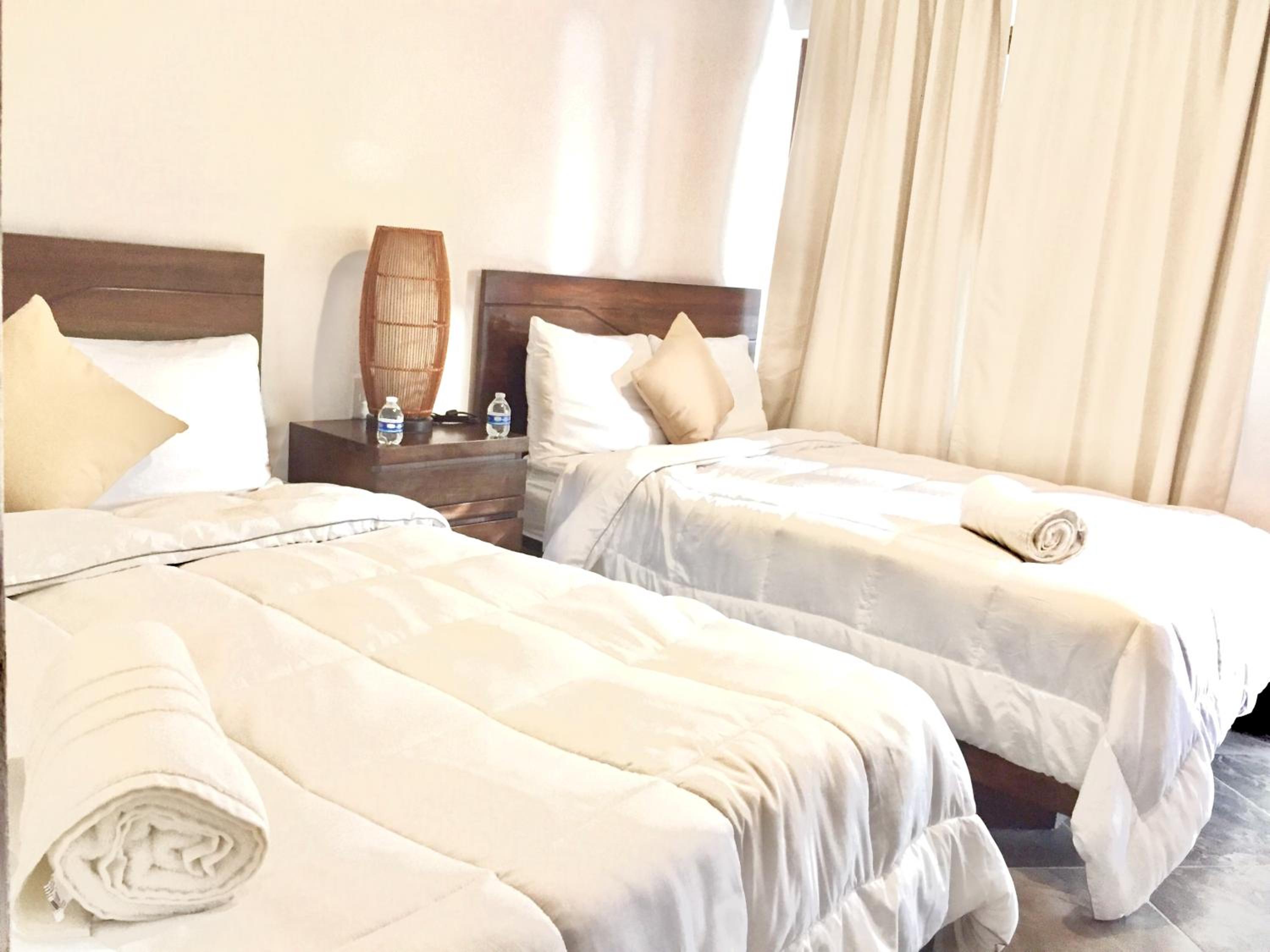 Double Room - Photo 7
