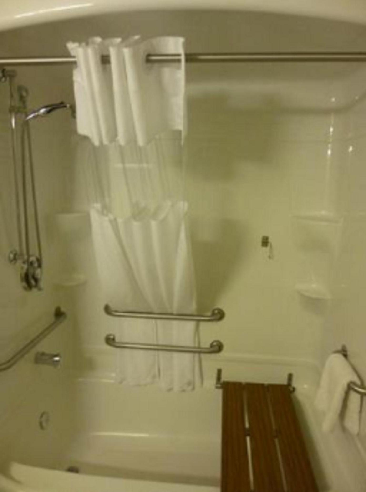Double Room with Two Double Beds - Non-Smoking - Photo 4