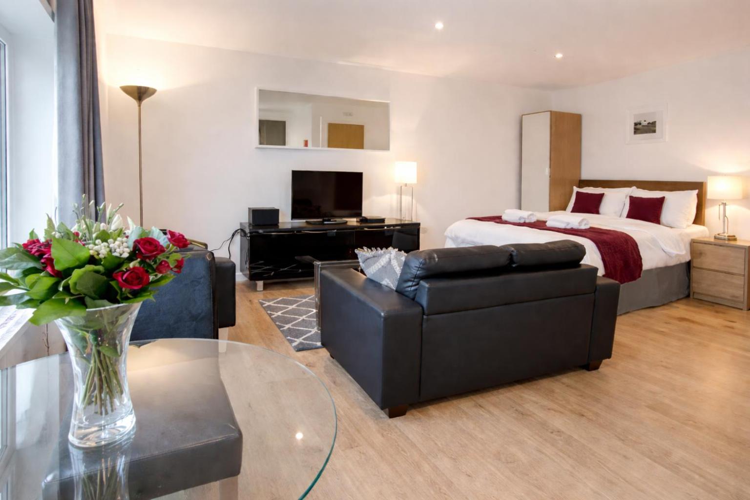 Studio Apartment