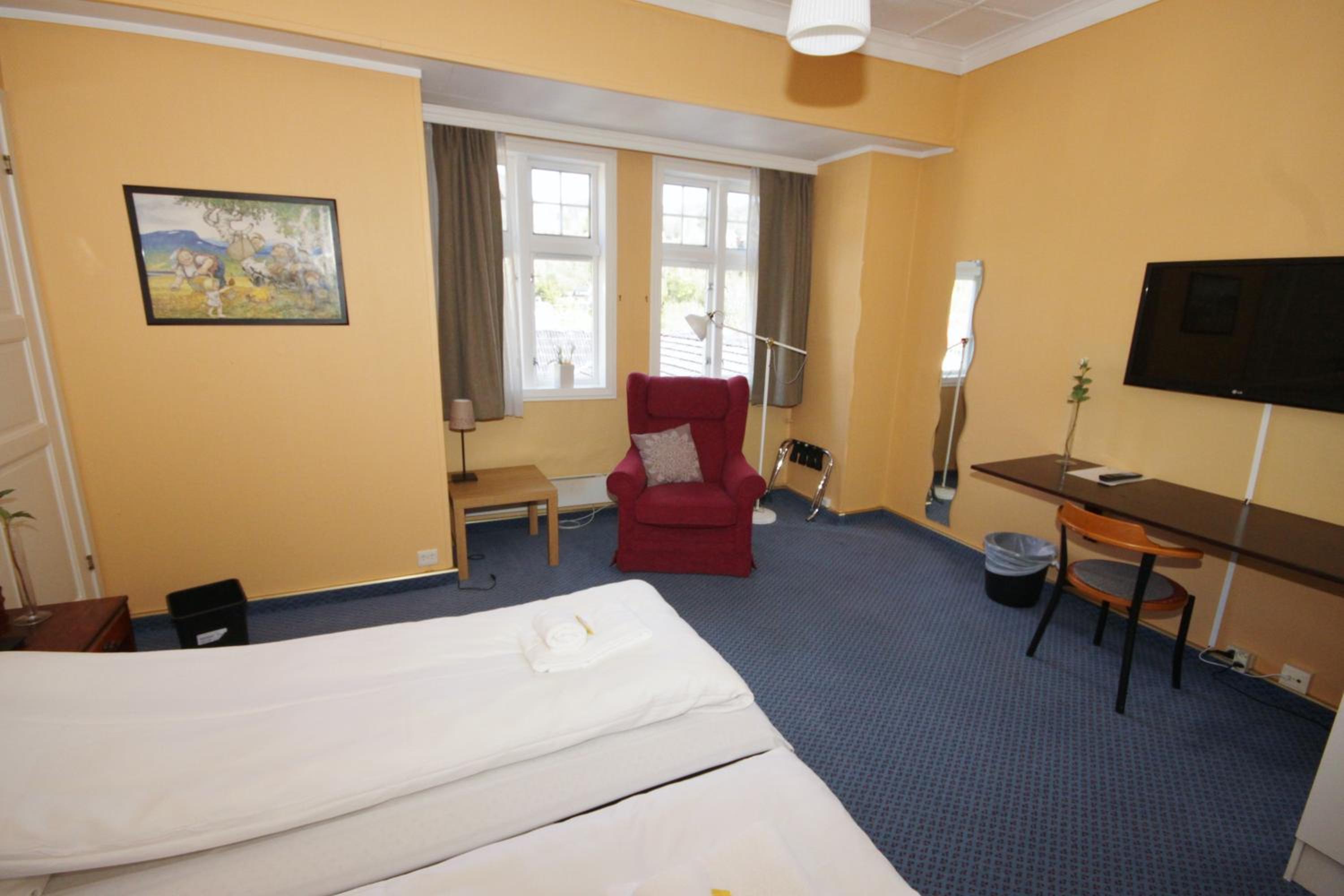 Triple Room with Mountain View