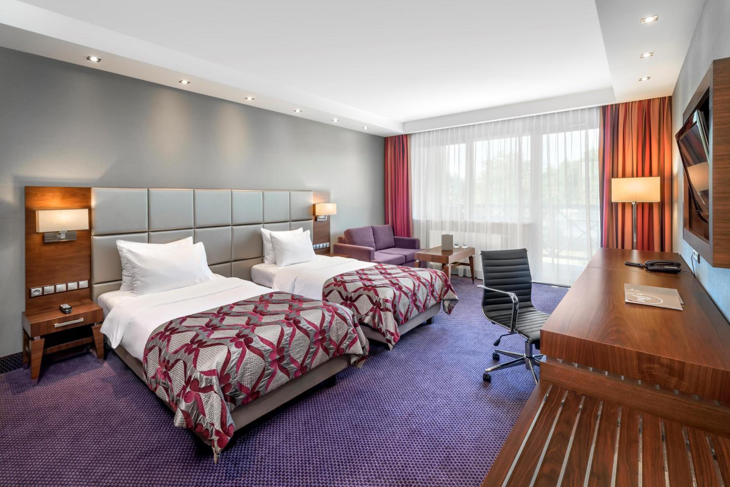 Business Premium Room - Photo 1