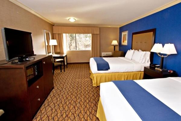 Standard Room - Photo 10