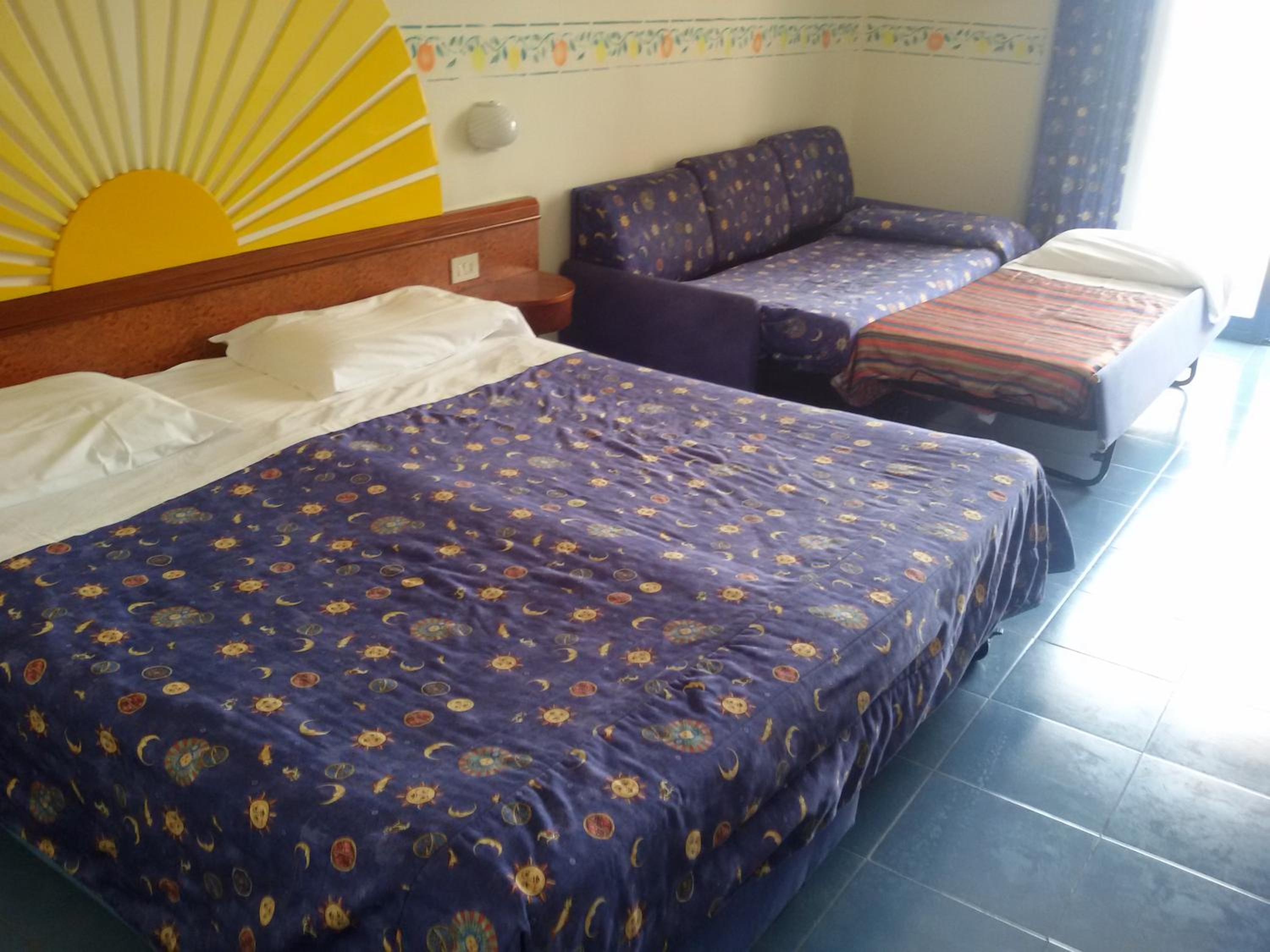 Quadruple Room - Photo 2