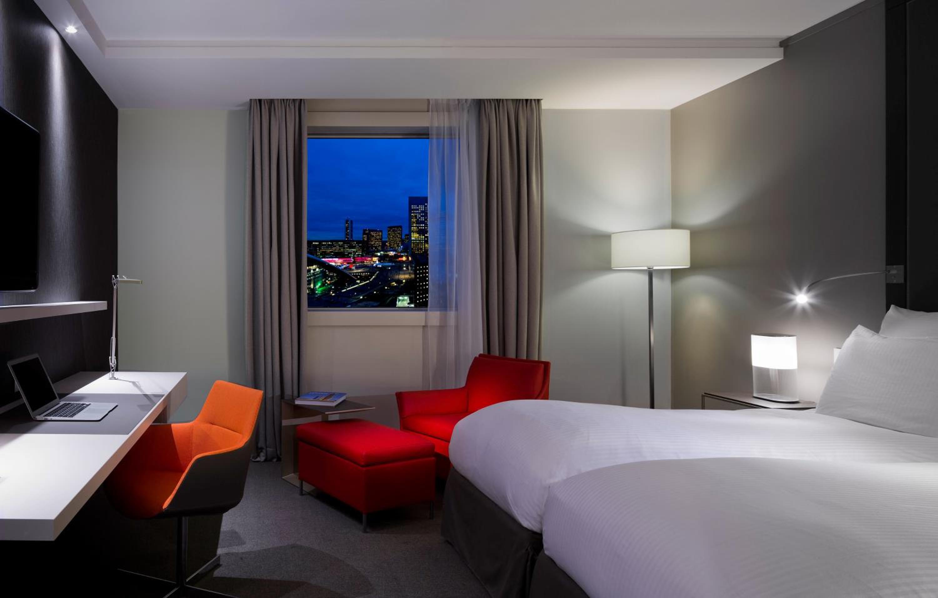 Superior Twin Room with View - Photo 2