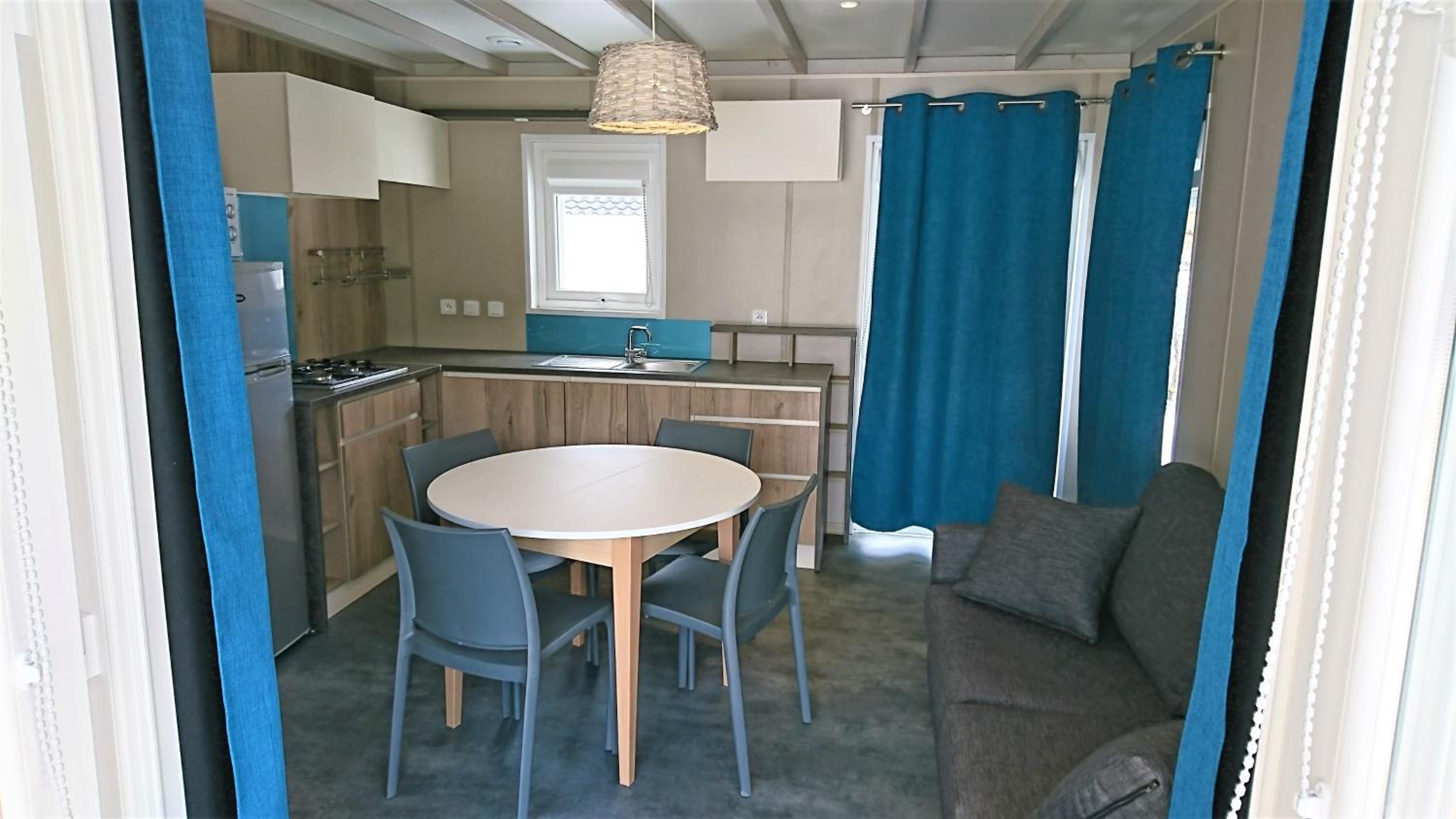 Three-Bedroom Chalet photo 3