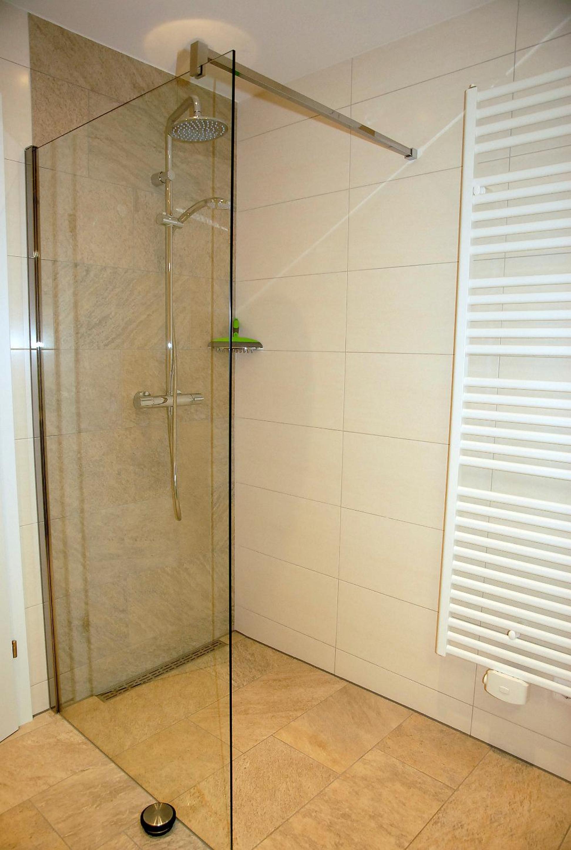 Two-Bedroom Apartment - Photo 10