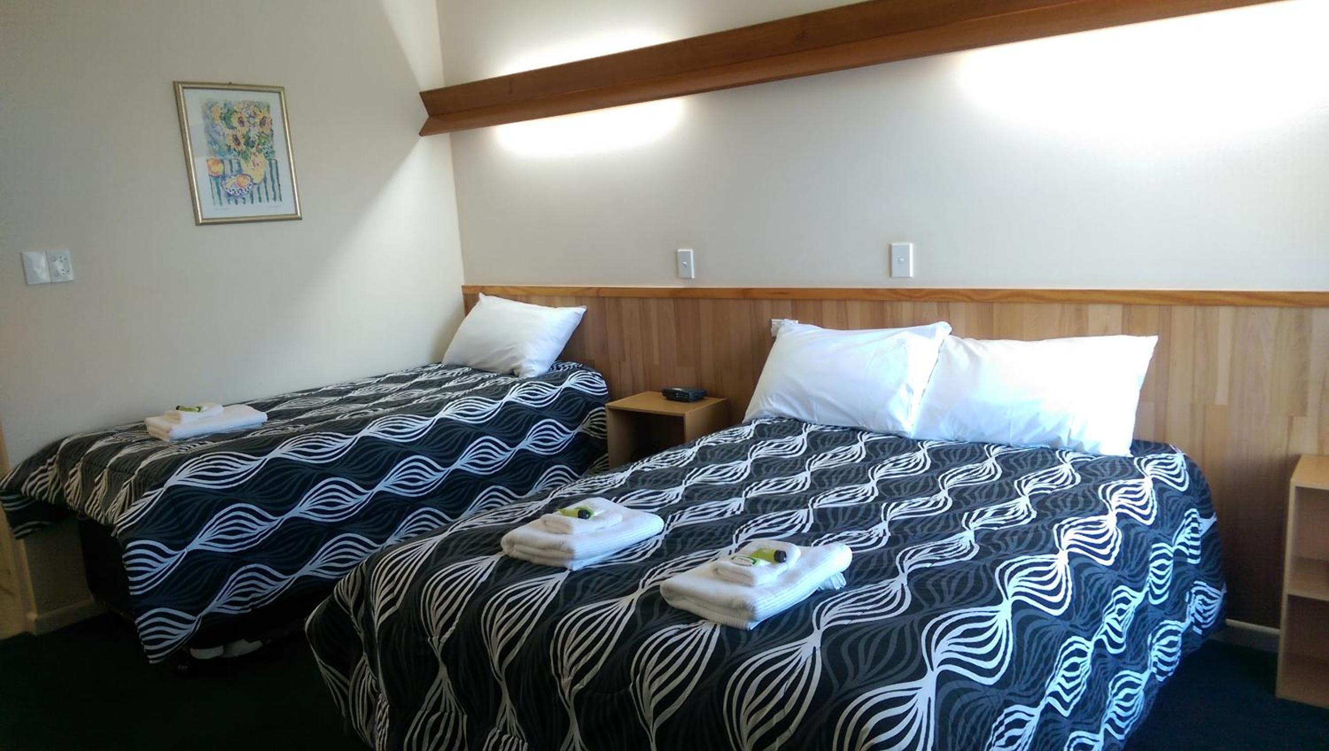 Triple Room with Garden View
