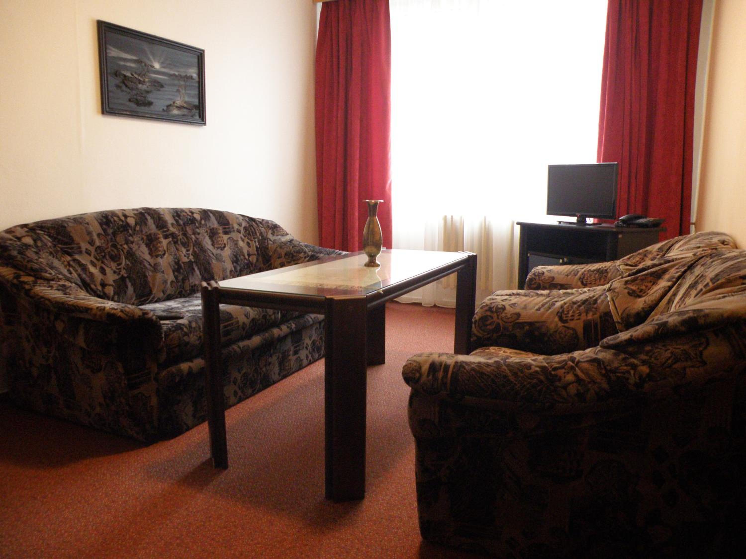 Apartment - Ground Floor - Photo 12